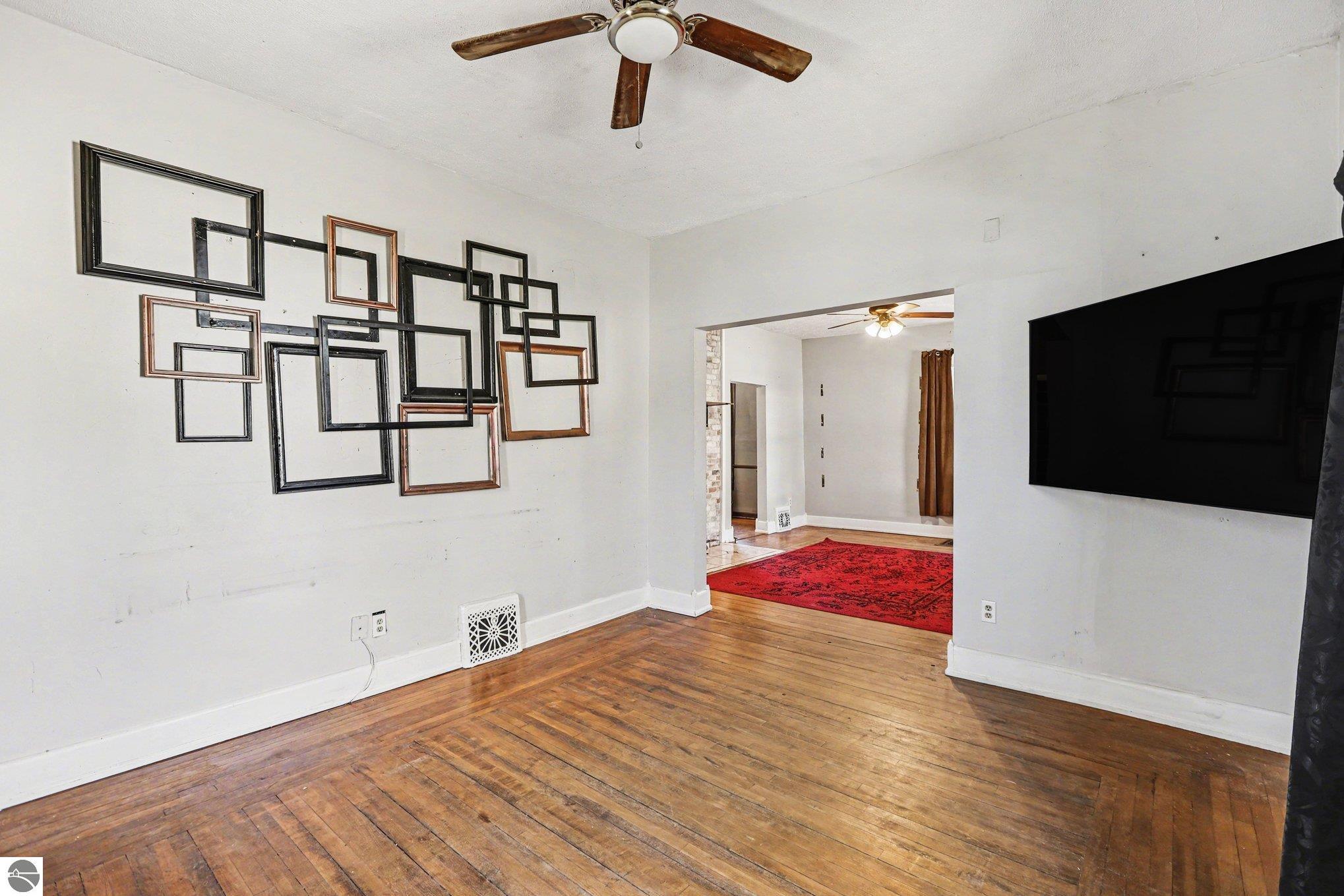 416 E Pine Street, Cadillac, MI 49601 — Photo 15
