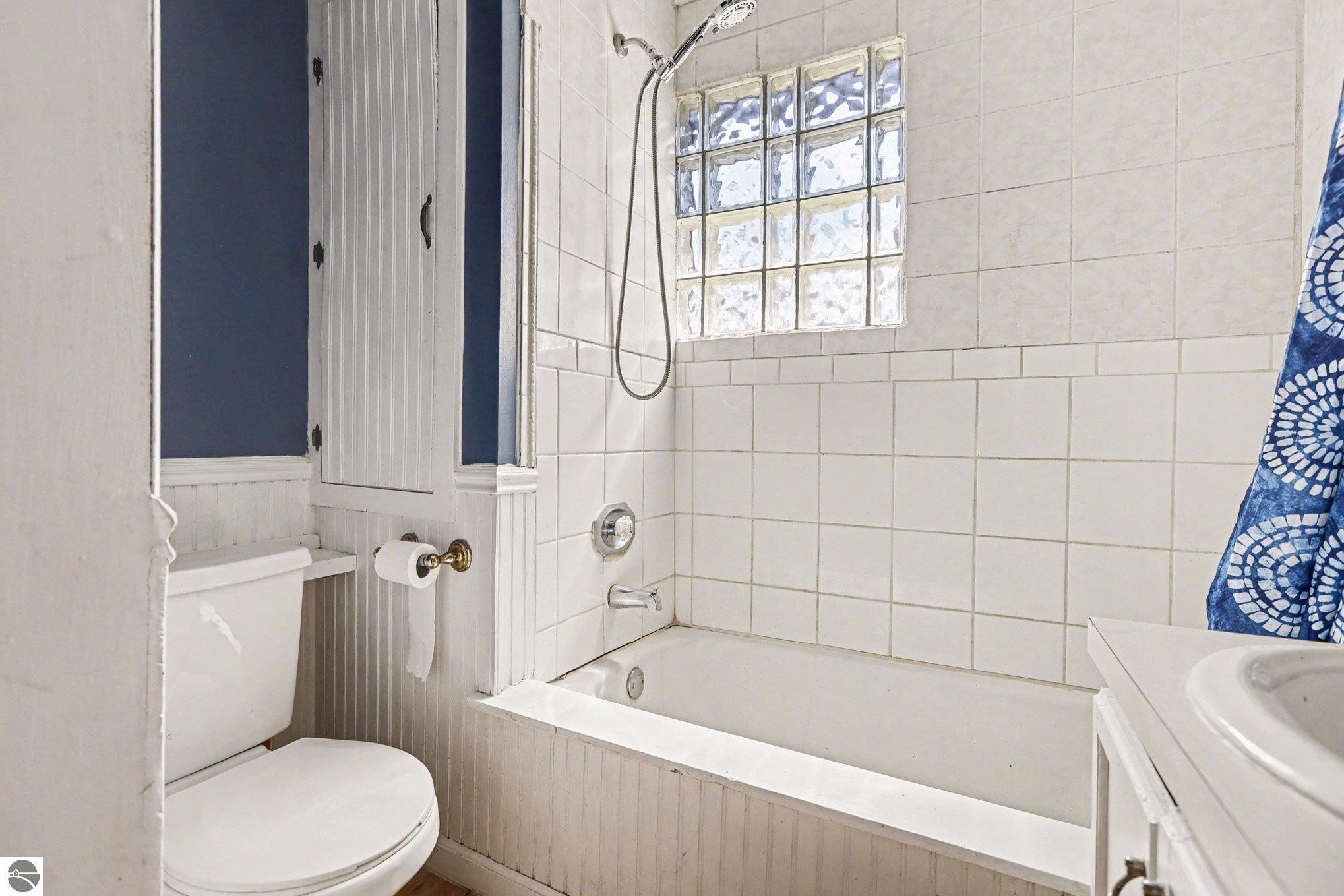 416 E Pine Street, Cadillac, MI 49601 — Photo 18