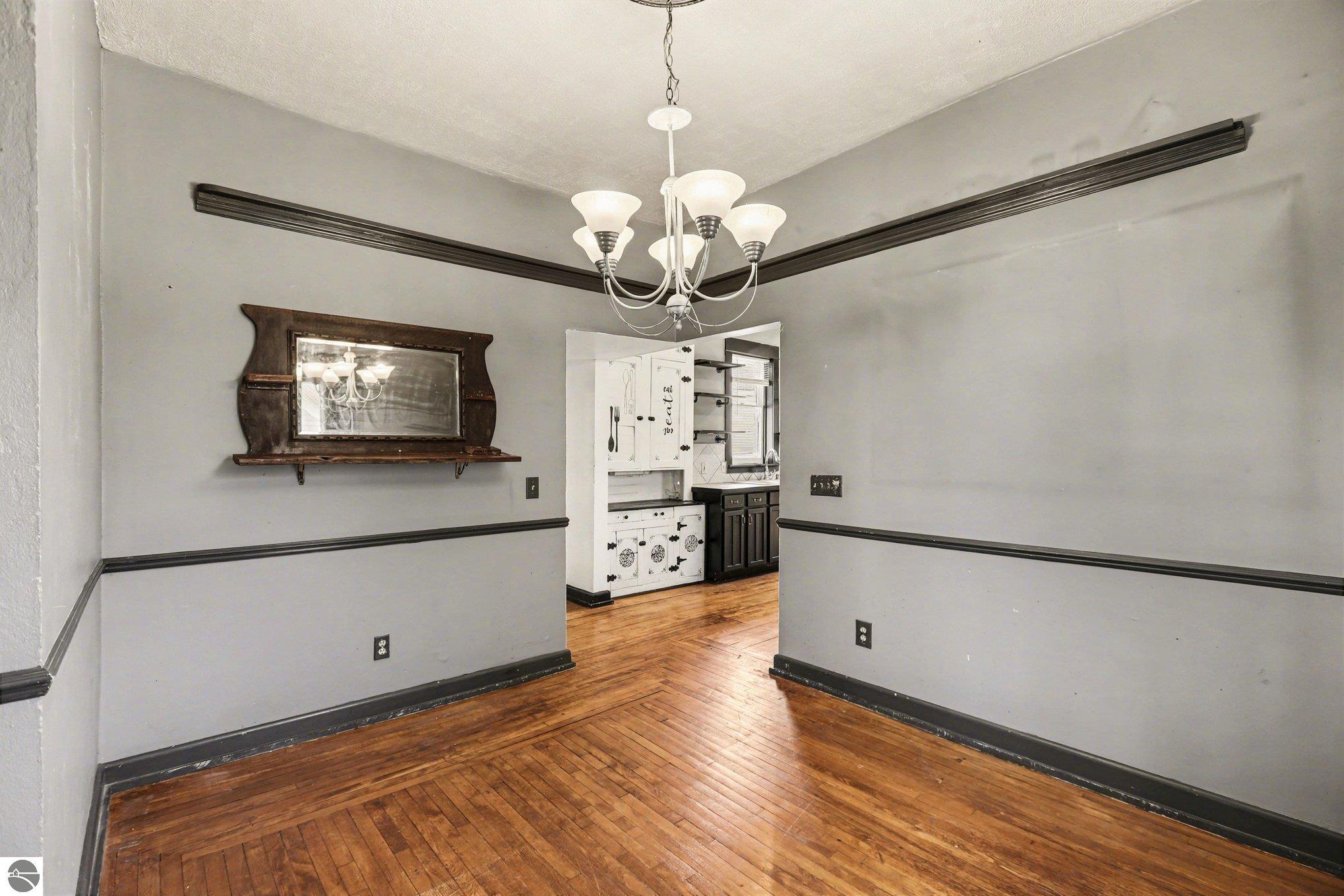 416 E Pine Street, Cadillac, MI 49601 — Photo 8