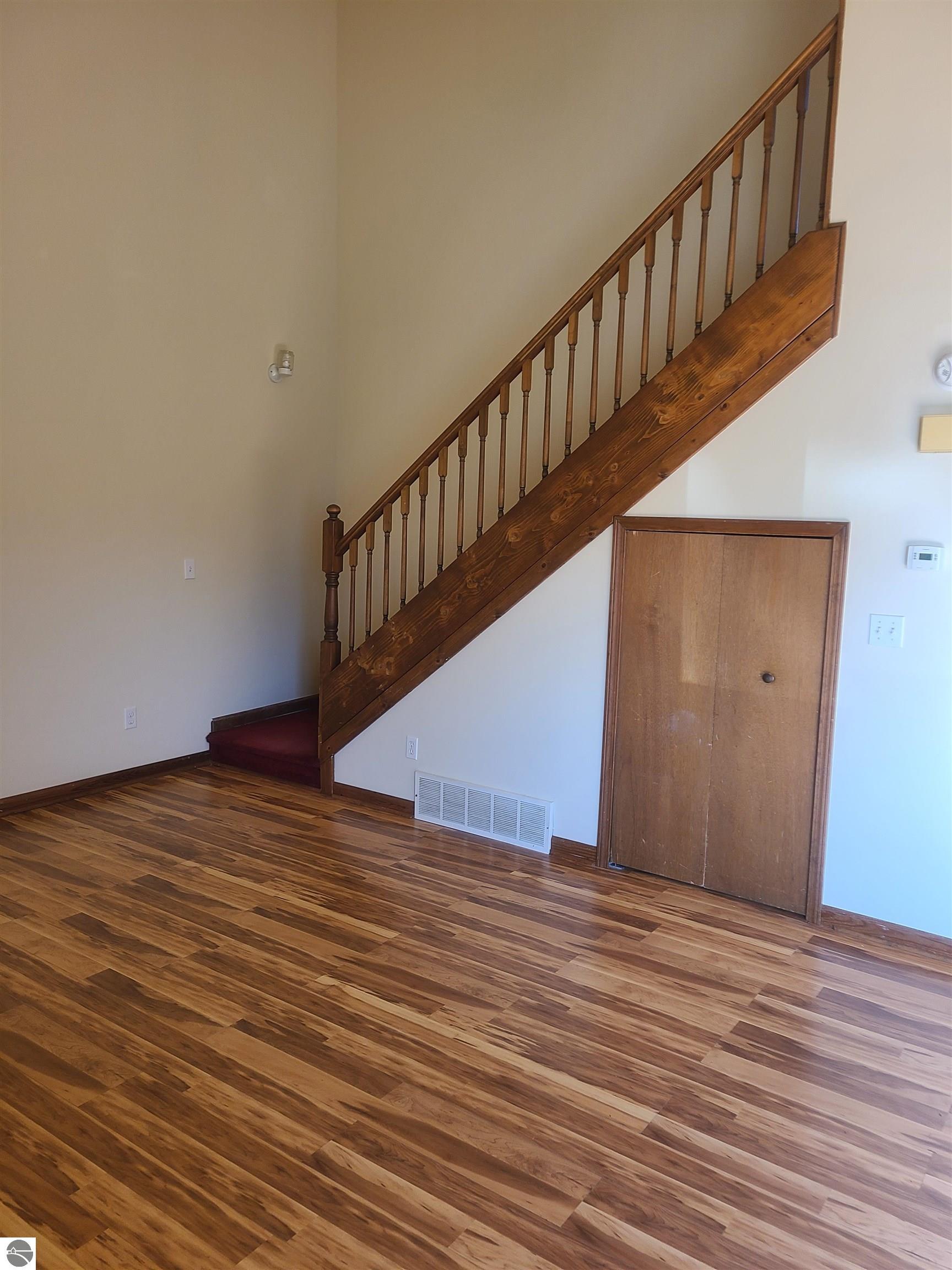 209 N 2nd Street, Oscoda, MI 48750 — Photo 5