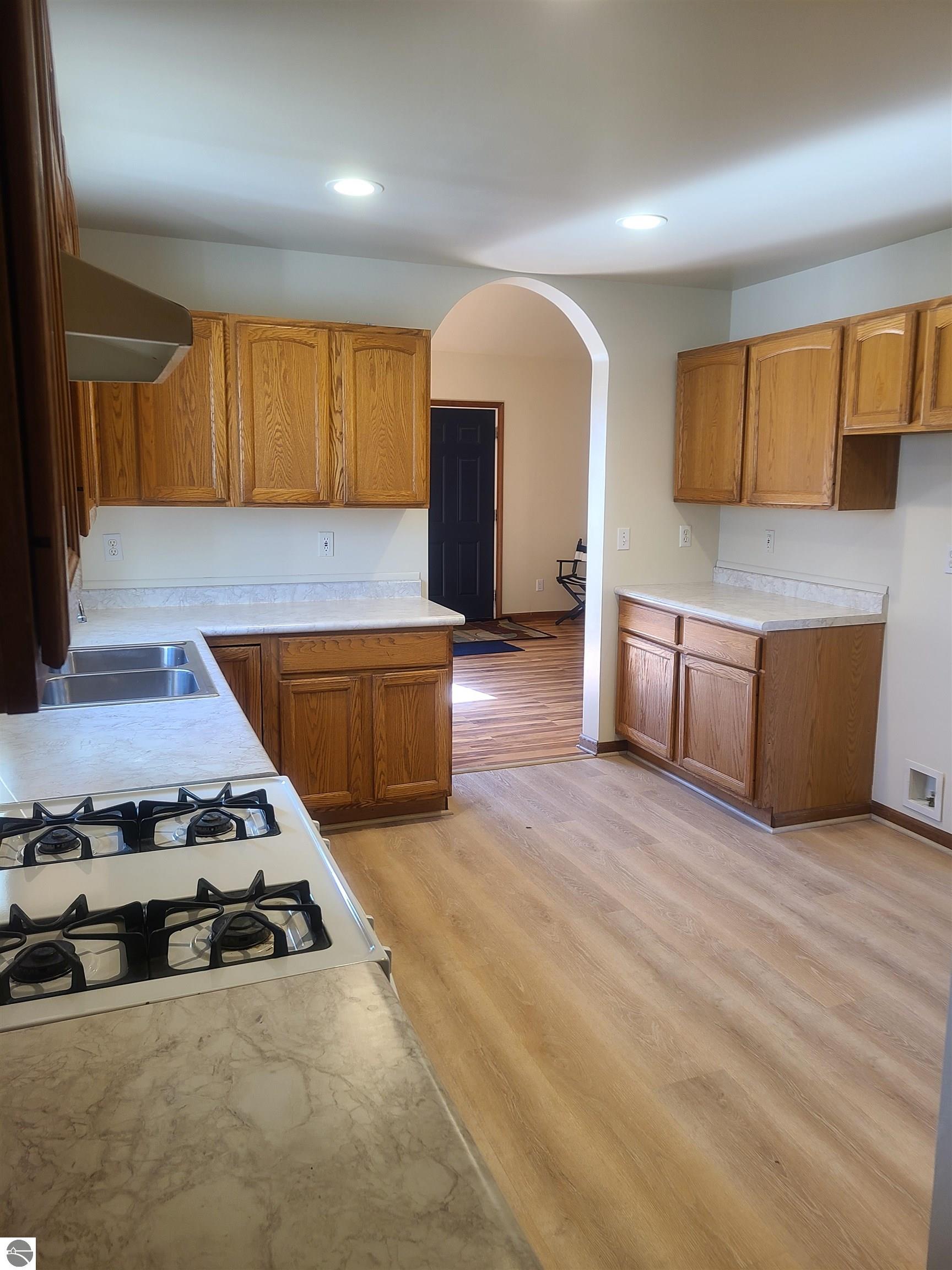 209 N 2nd Street, Oscoda, MI 48750 — Photo 7