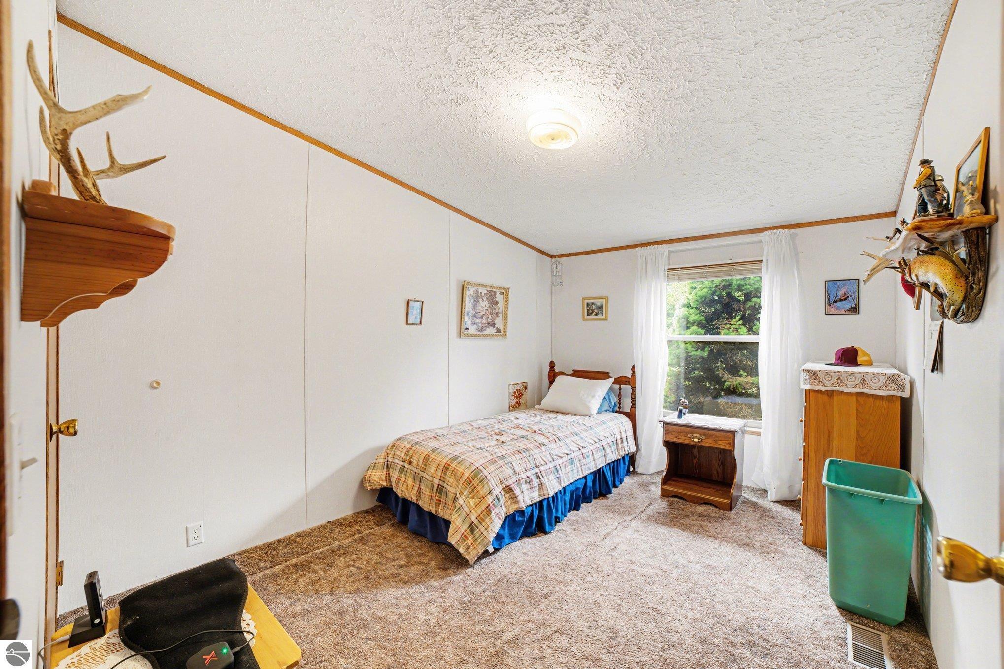 7915 S Curtis Road, MI 48858 — Photo 14