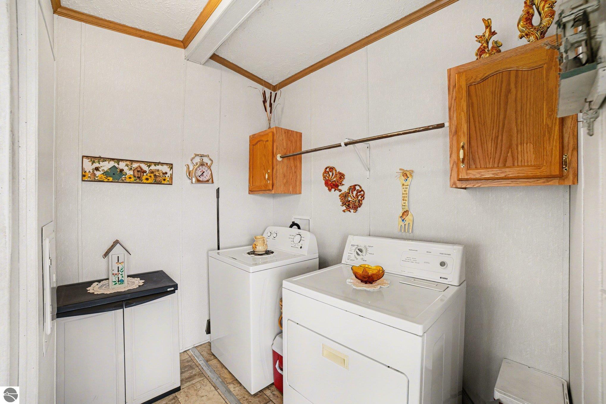 7915 S Curtis Road, MI 48858 — Photo 15