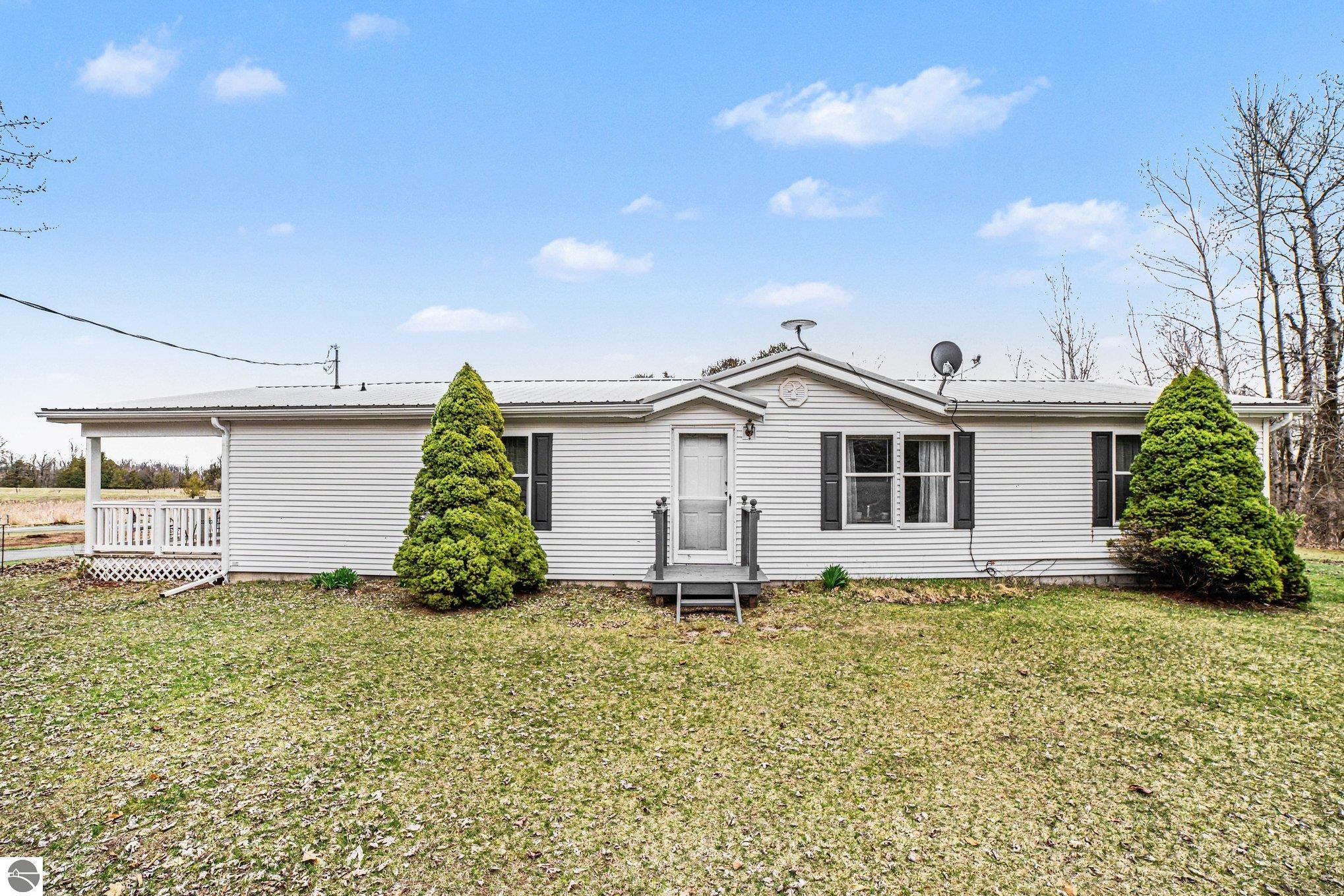 7915 S Curtis Road, MI 48858 — Photo 16