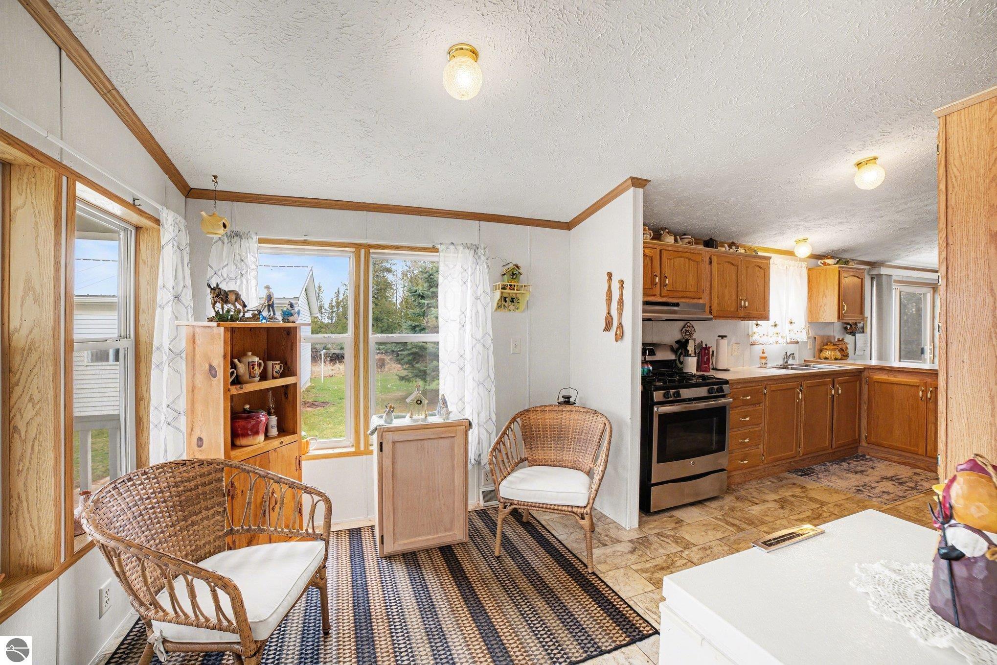 7915 S Curtis Road, MI 48858 — Photo 5