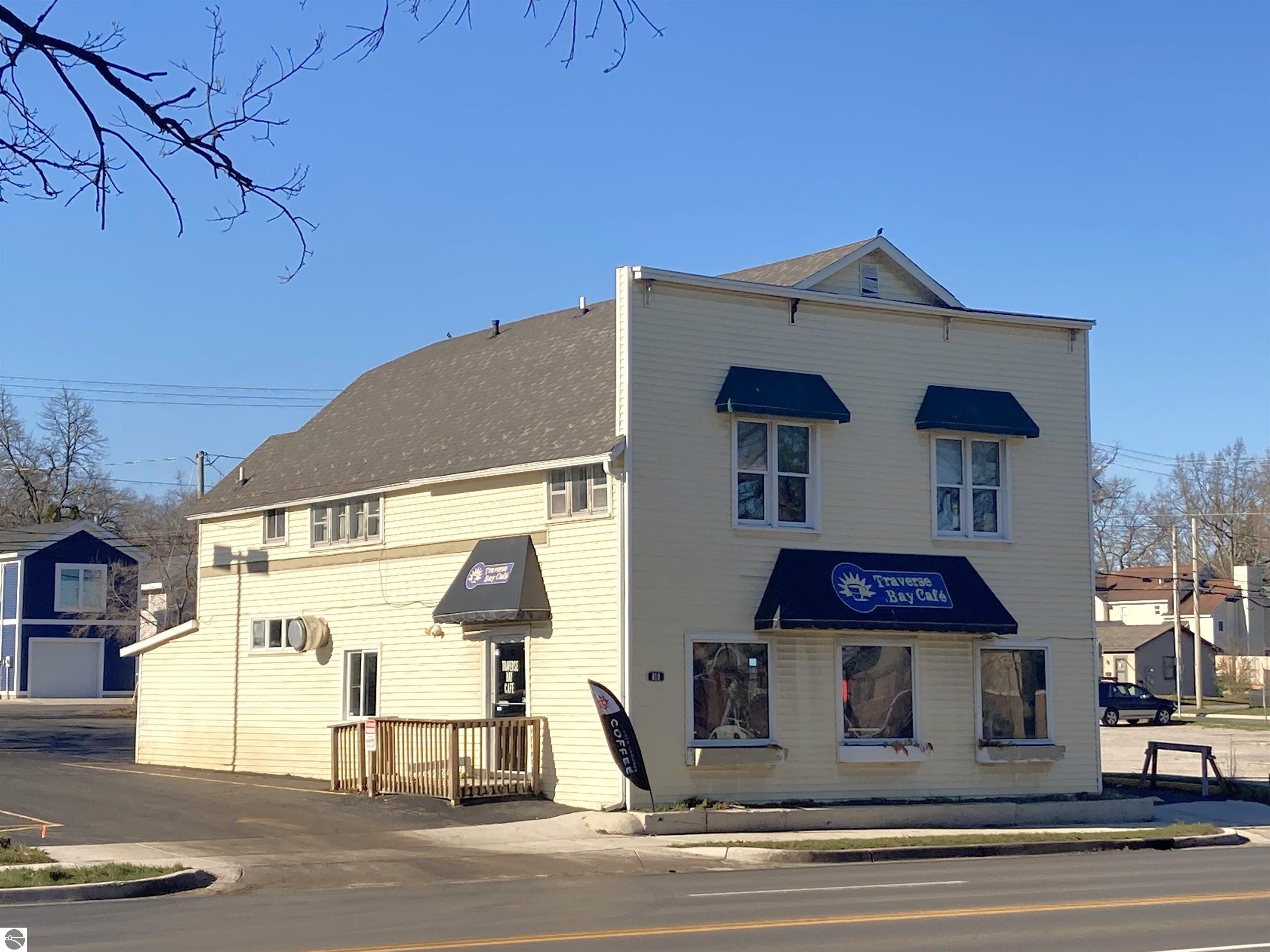 810 E Front Street