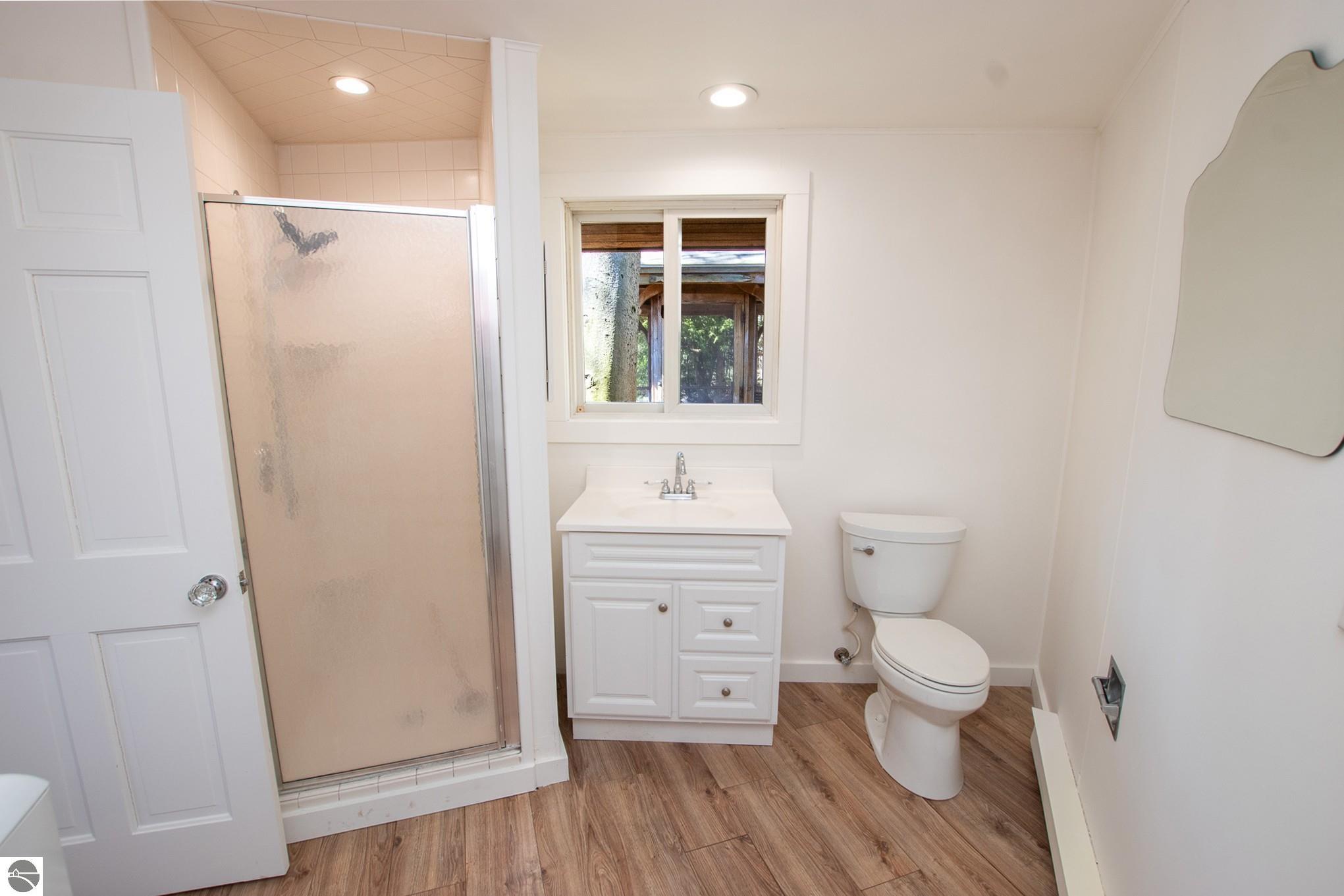 10829 N Shore Drive, Northport, MI 49670 — Photo 17