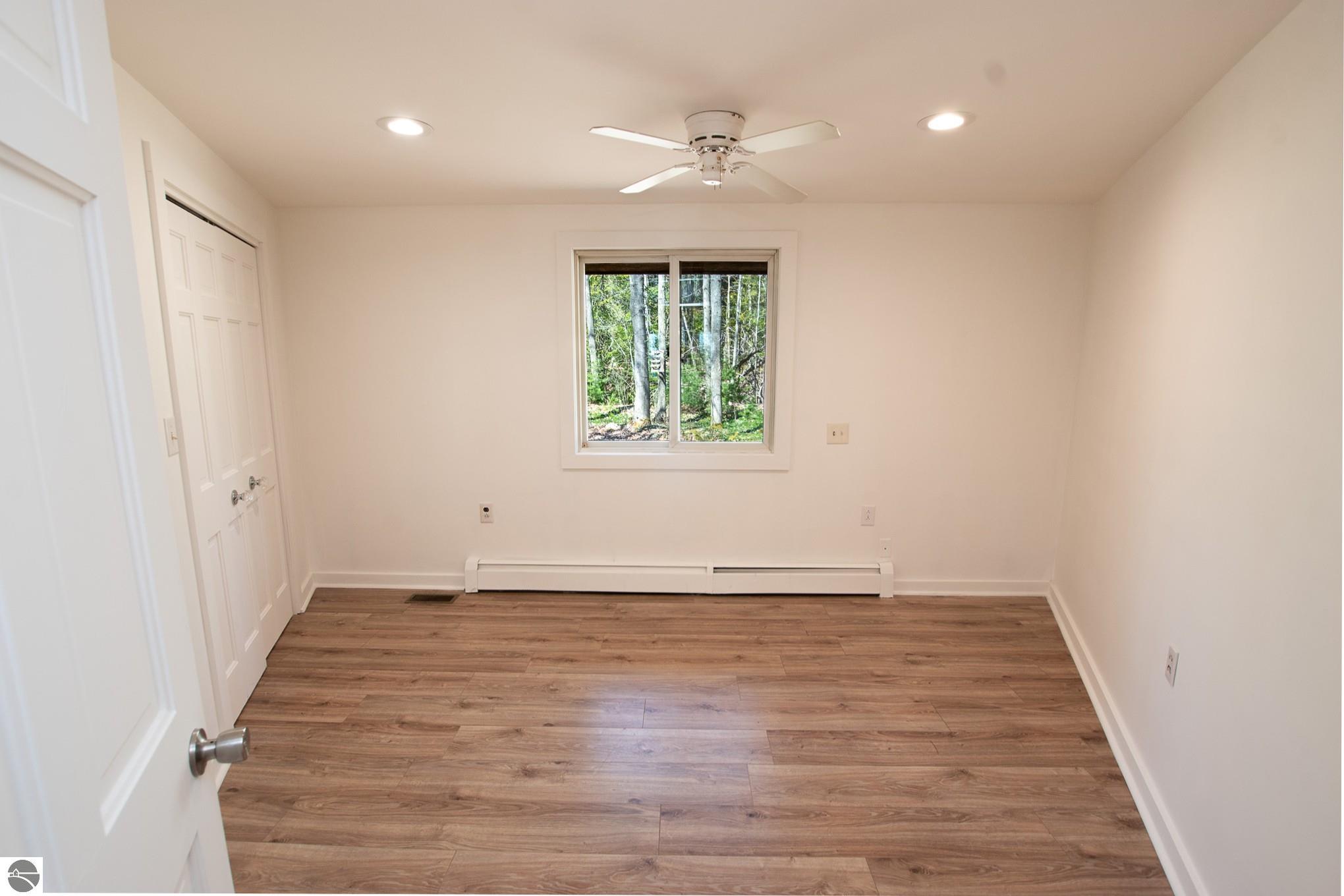 10829 N Shore Drive, Northport, MI 49670 — Photo 18