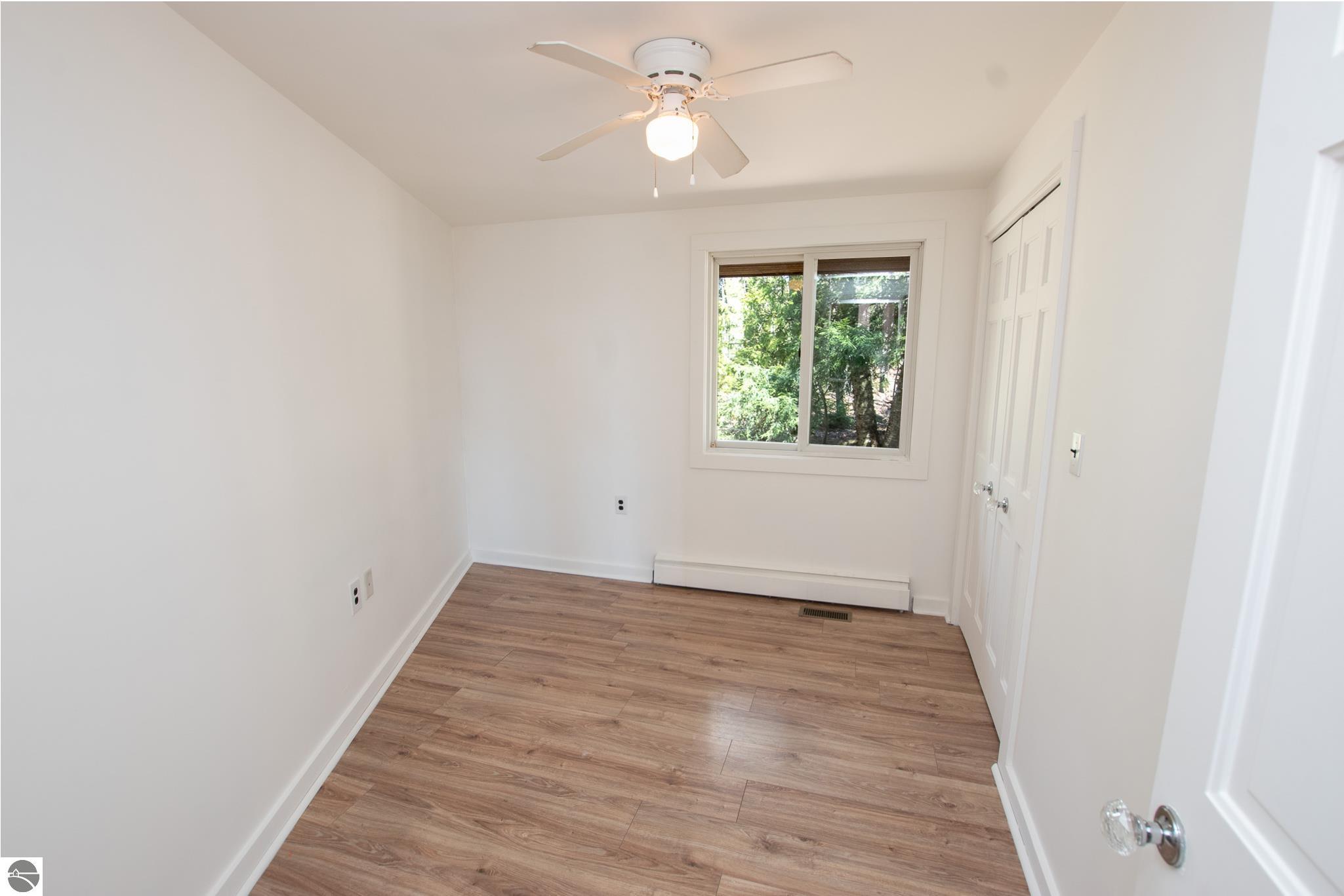 10829 N Shore Drive, Northport, MI 49670 — Photo 19