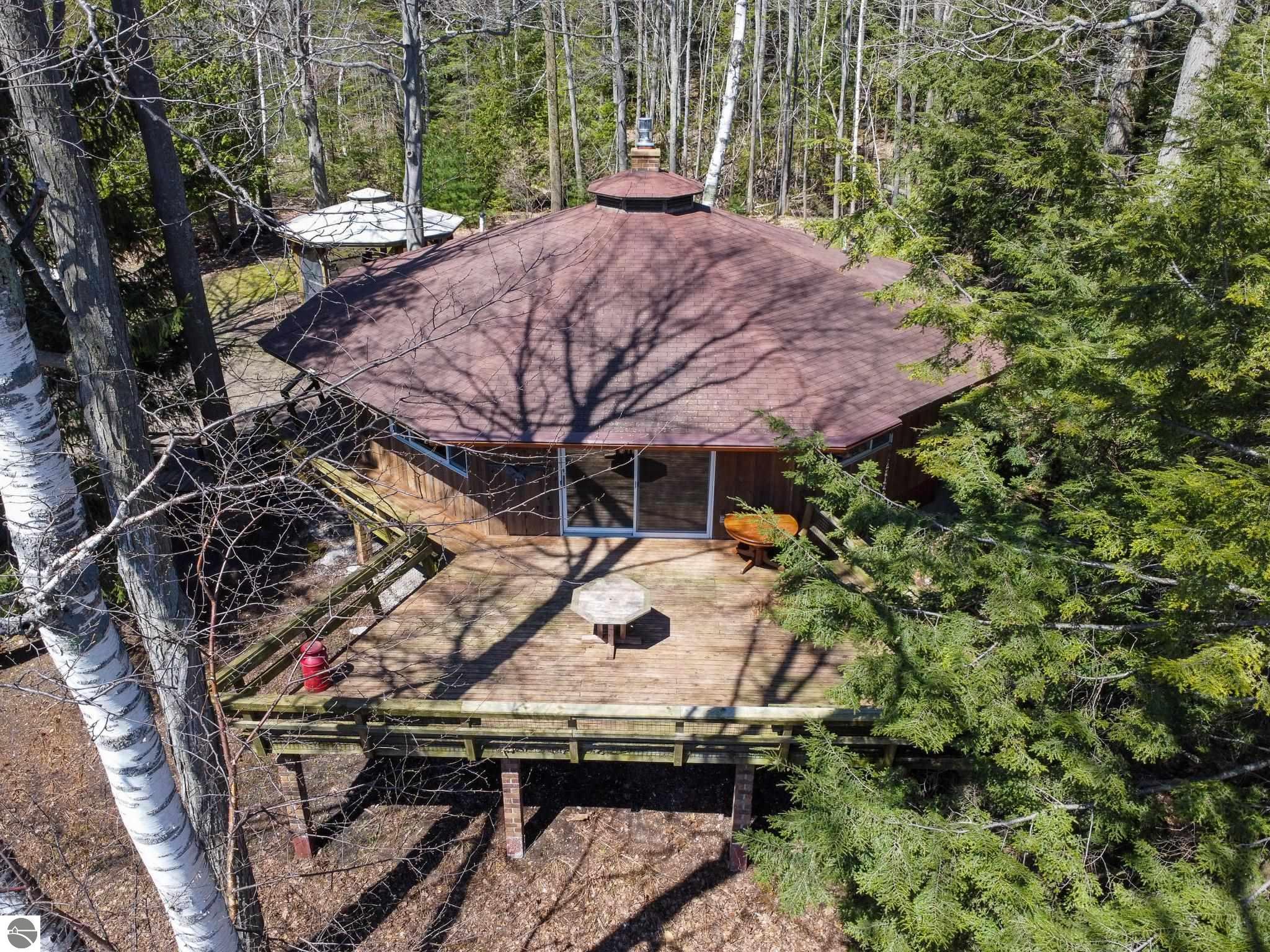 10829 N Shore Drive, Northport, MI 49670 — Photo 22