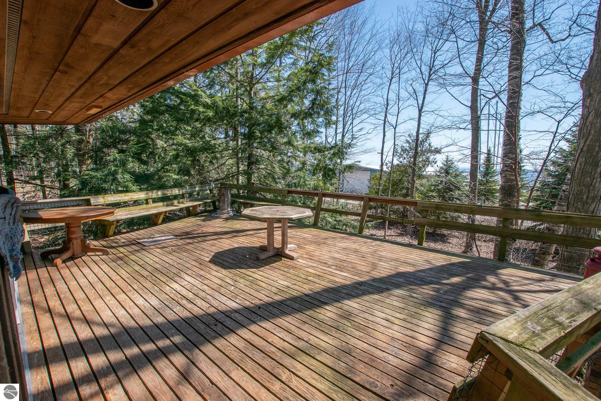 10829 N Shore Drive, Northport, MI 49670 — Photo 25