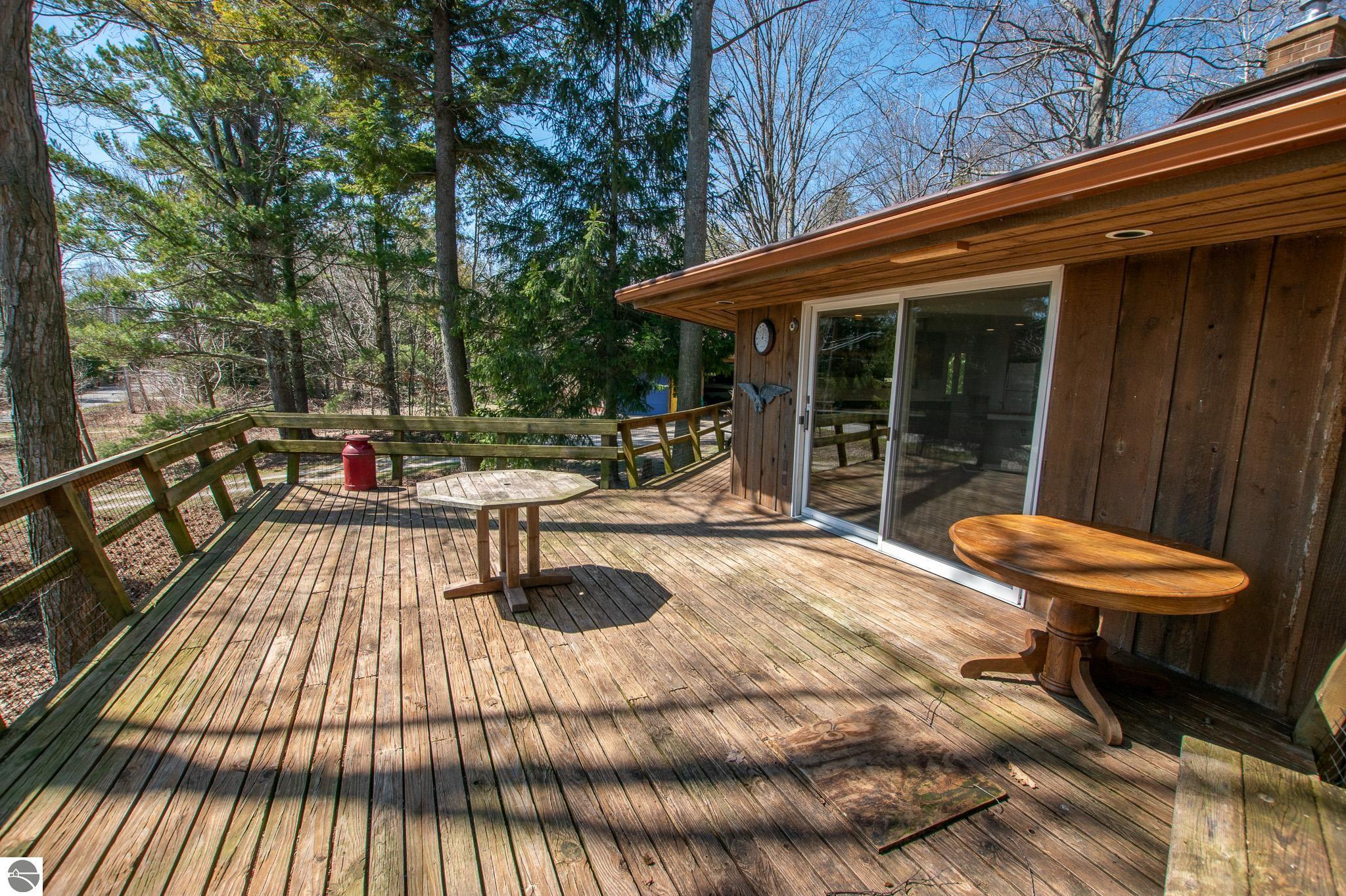 10829 N Shore Drive, Northport, MI 49670 — Photo 27