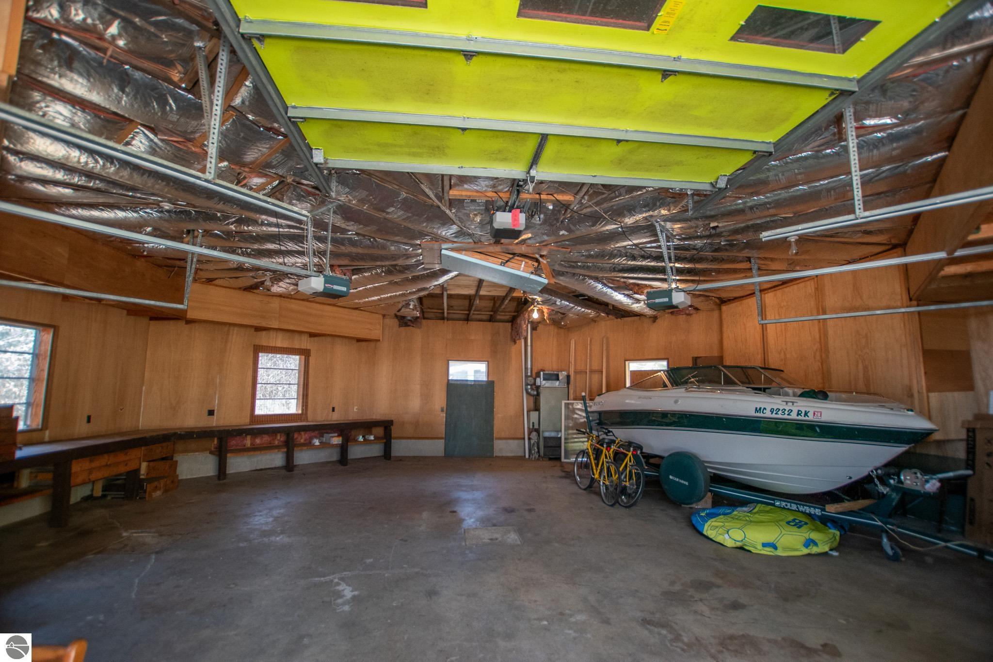 10829 N Shore Drive, Northport, MI 49670 — Photo 36