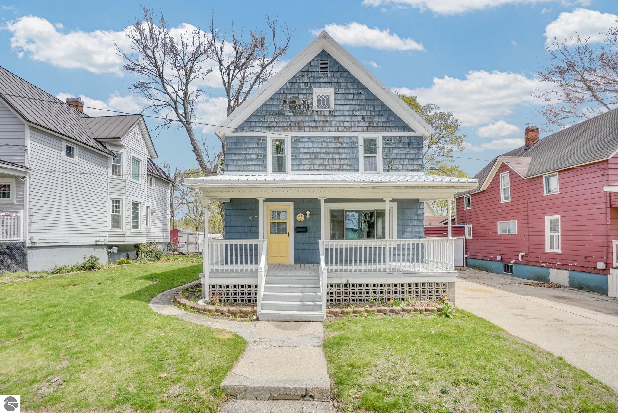 417 Prospect Street, Cadillac, MI 49601 — front exterior