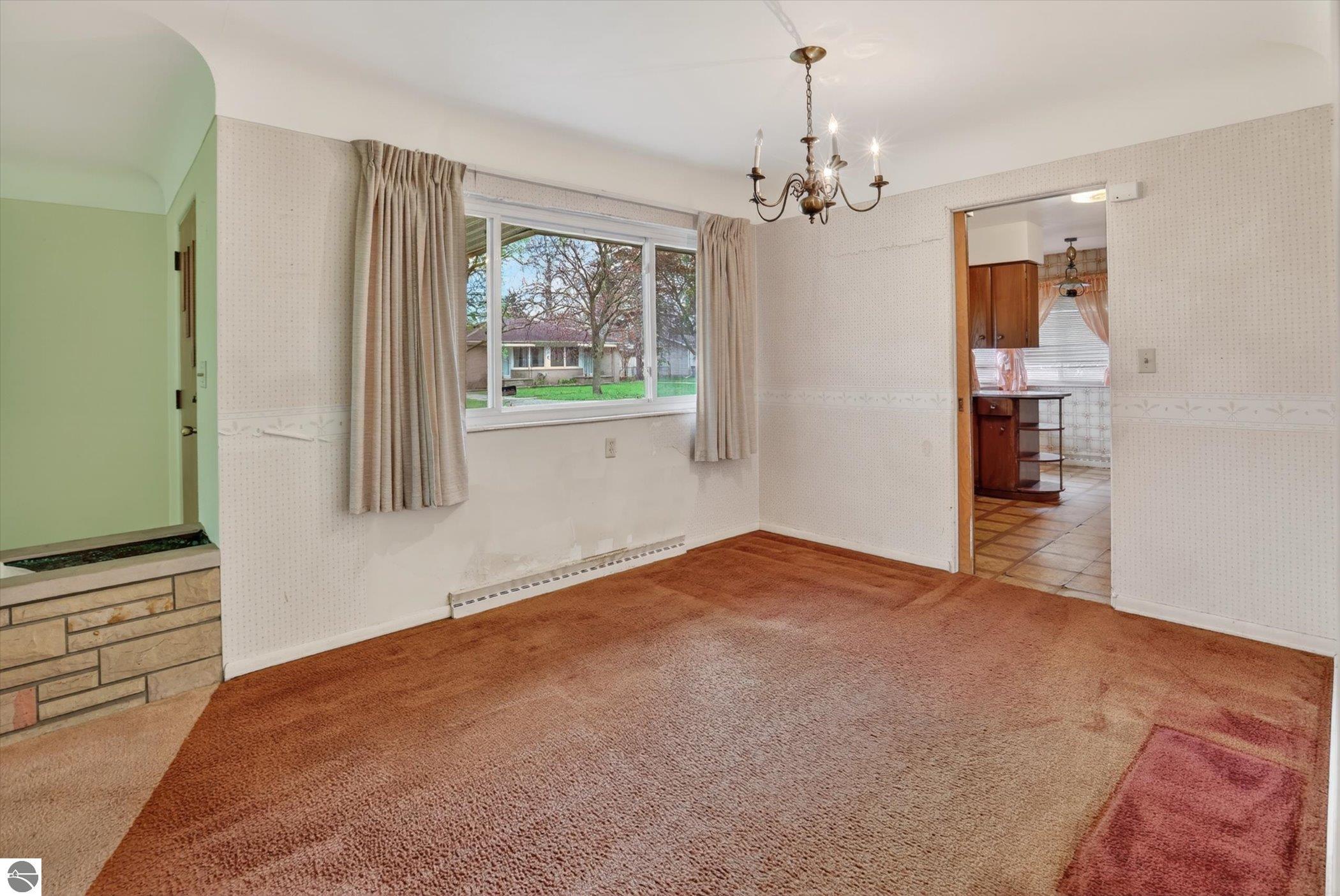 636 Rustic Drive, Saginaw, MI 48604 — Photo 5