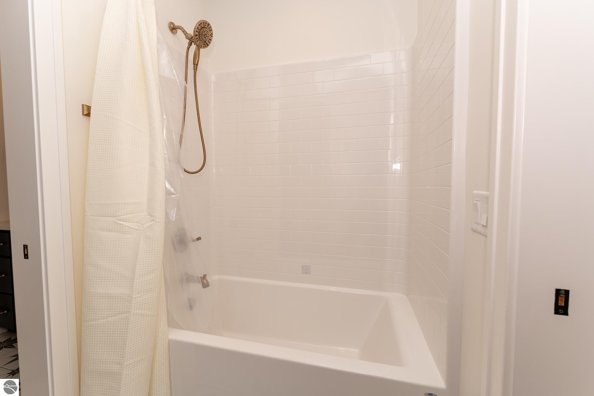 1083 Bundy Drive, Lake Isabella, MI 48893 — Photo 50