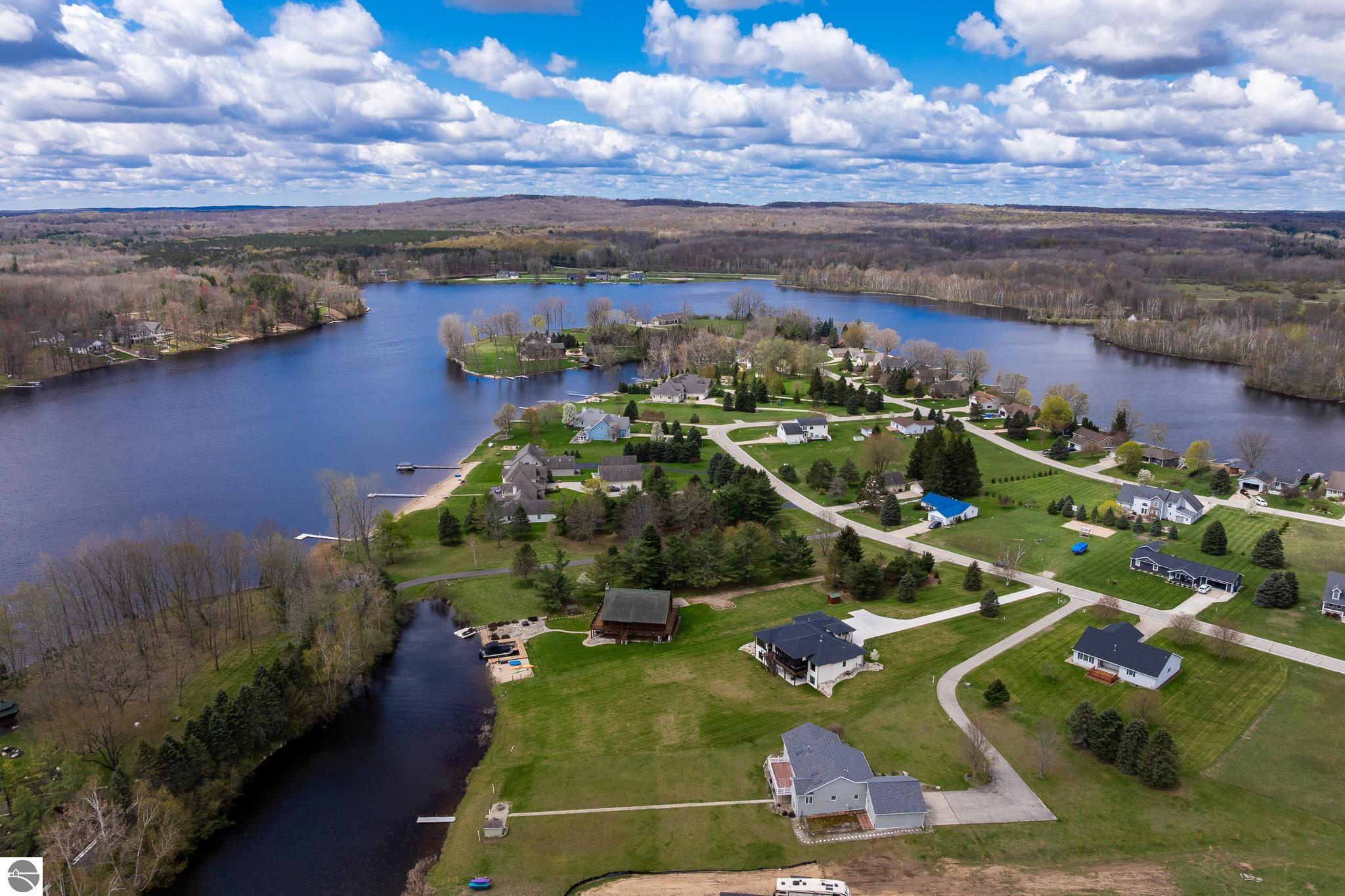 1083 Bundy Drive, Lake Isabella, MI 48893 — Photo 78