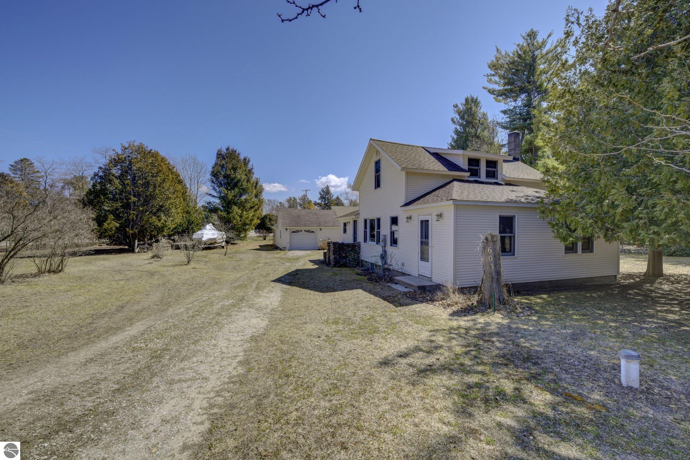 603 S Main