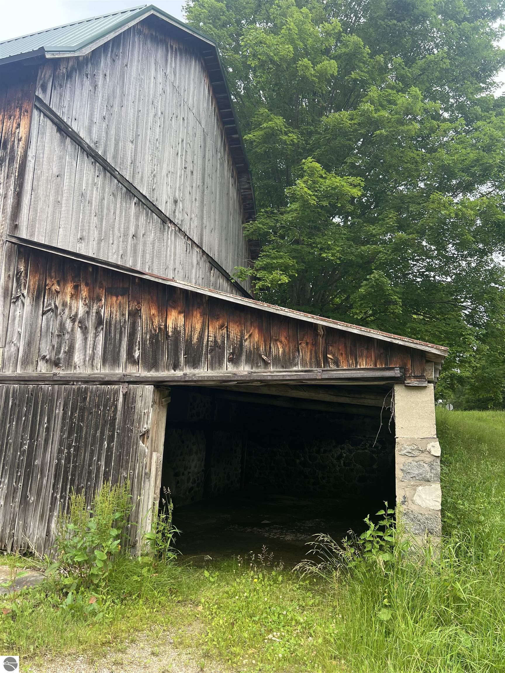 Image 44