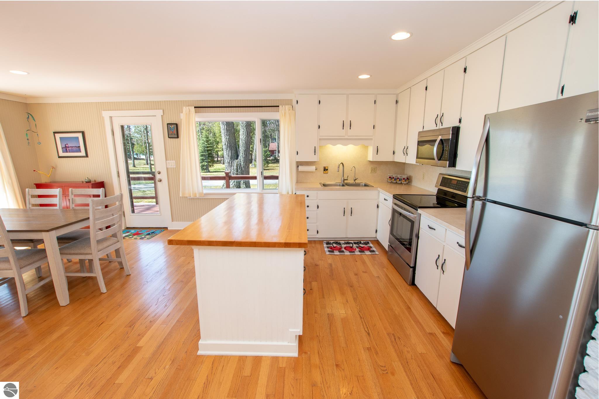 3784 S Lee Point Road, Suttons Bay, MI 49682 — Photo 26