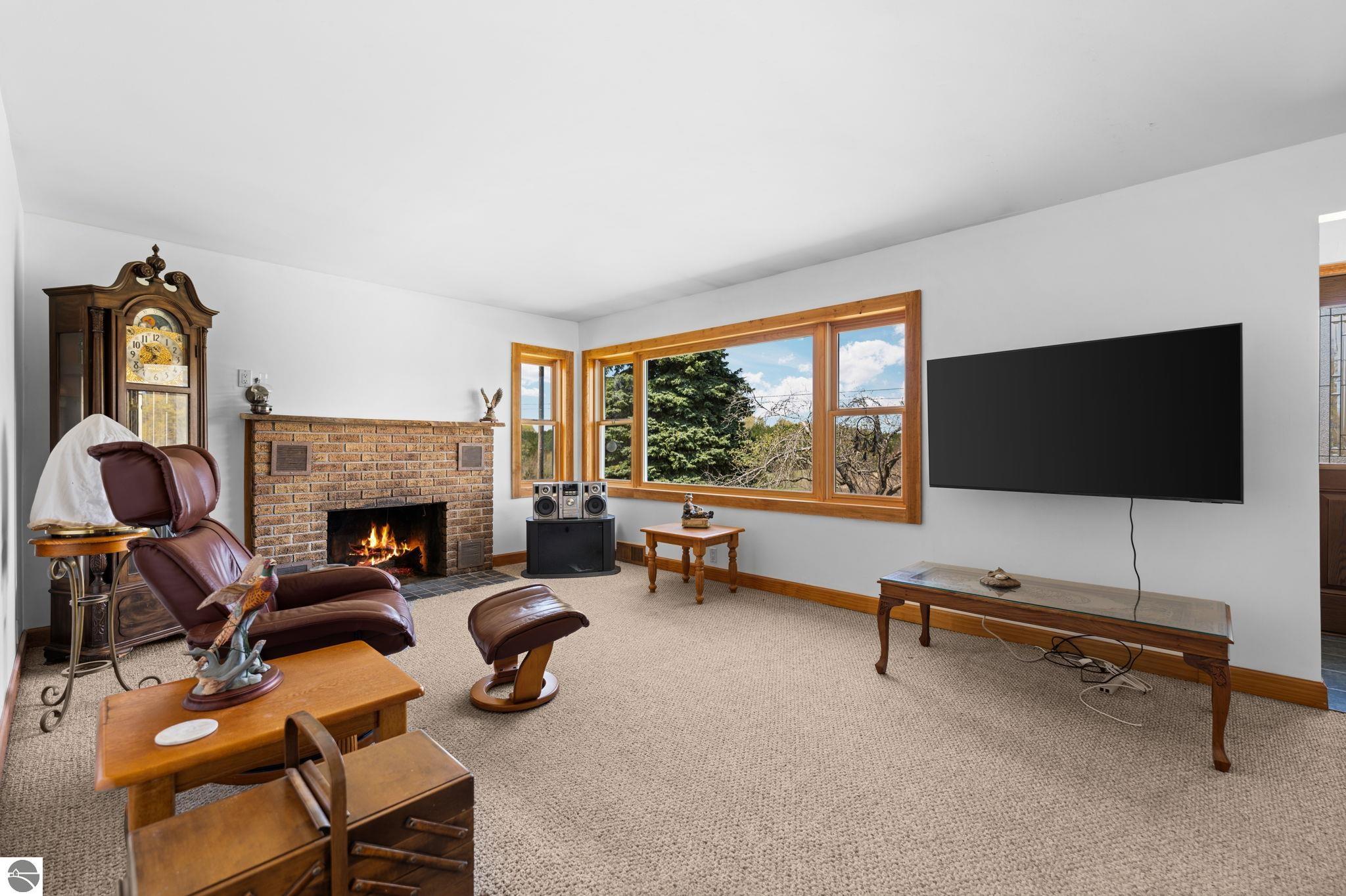 6828 E Lincoln Road, Cedar, MI 49621 — Photo 4