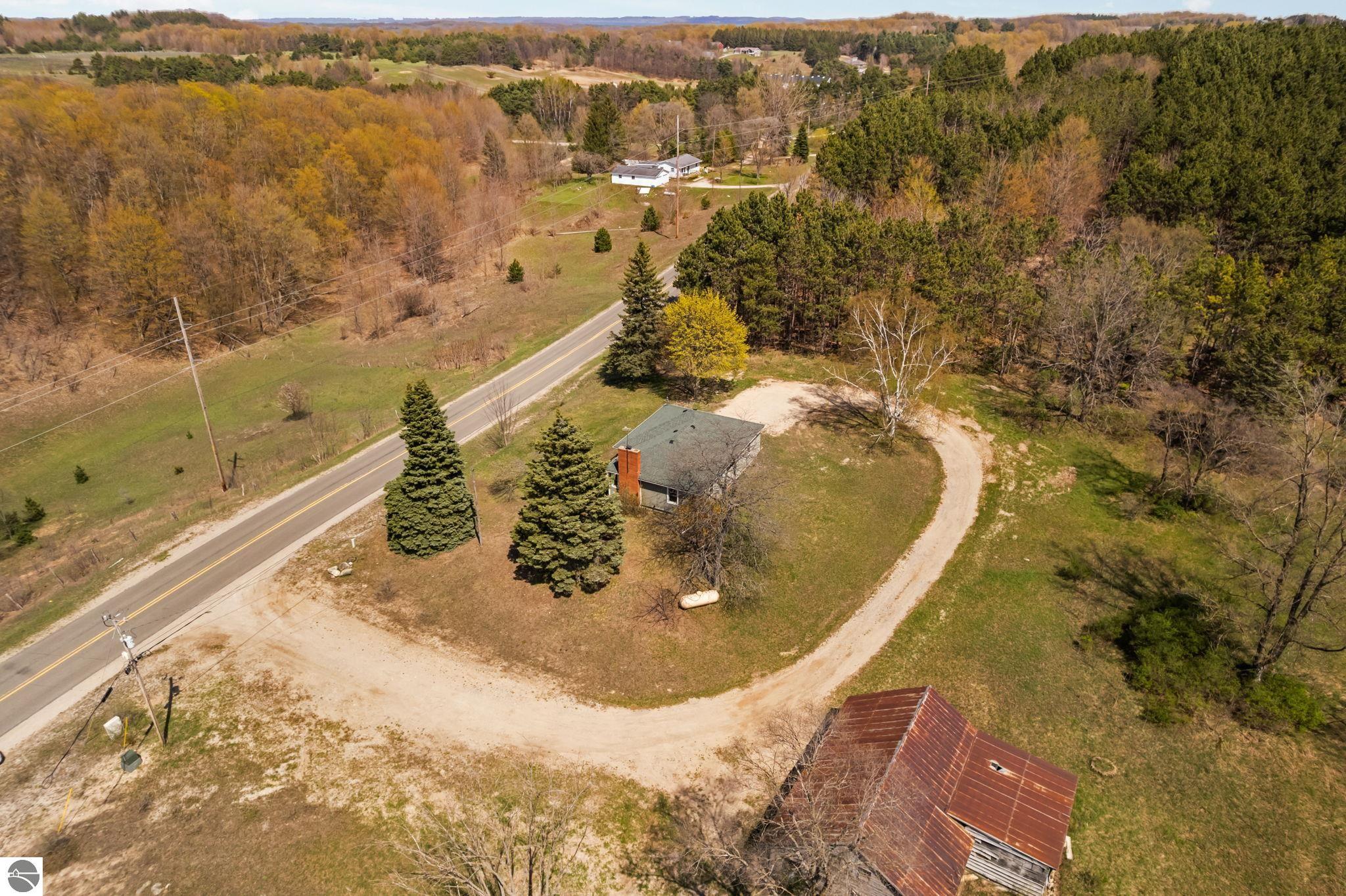 6828 E Lincoln Road, Cedar, MI 49621 — Photo 47