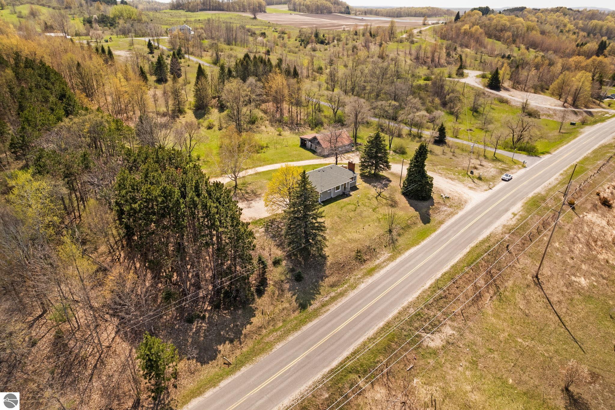 6828 E Lincoln Road, Cedar, MI 49621 — Photo 50
