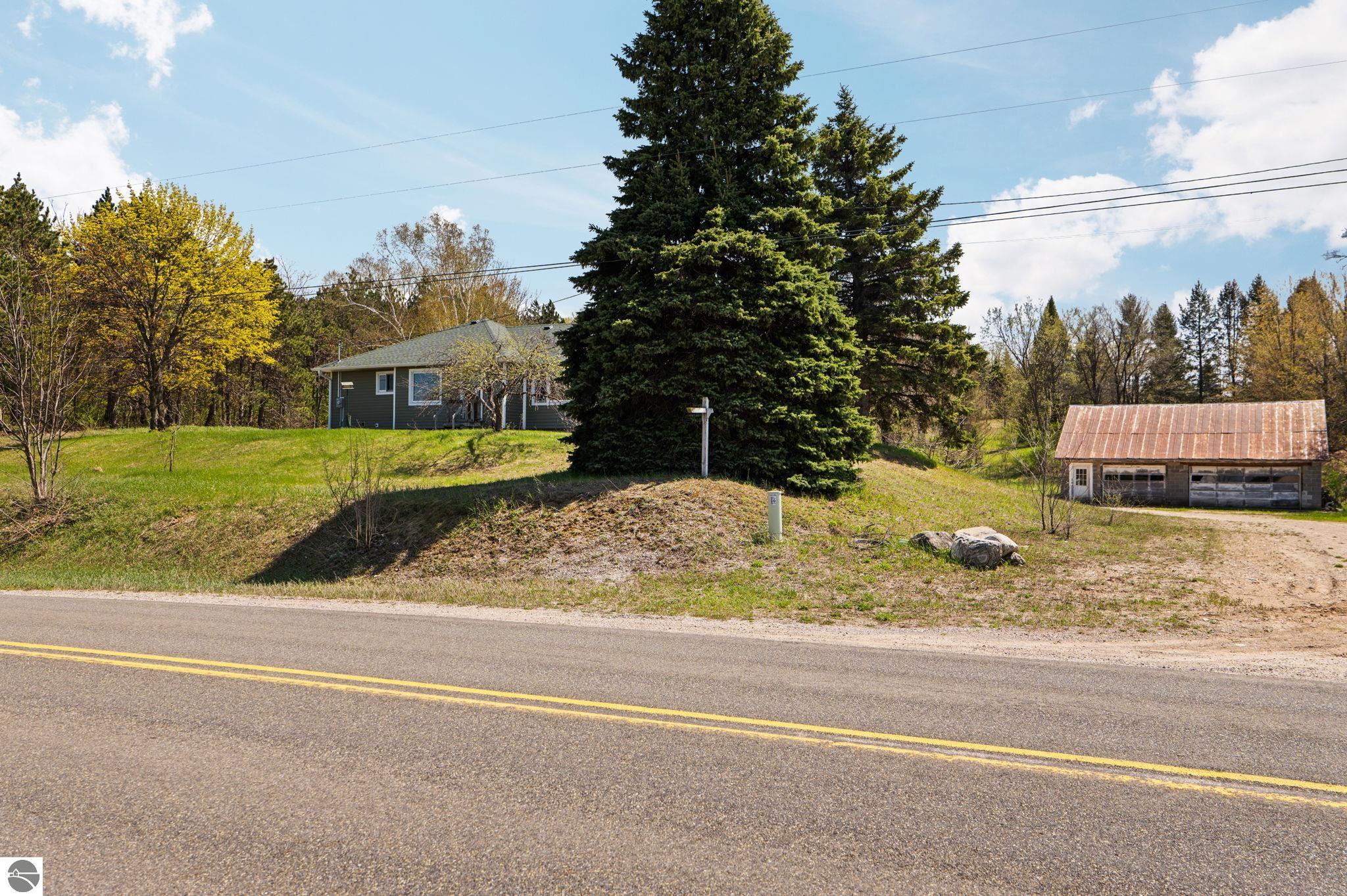 6828 E Lincoln Road, Cedar, MI 49621 — Photo 59