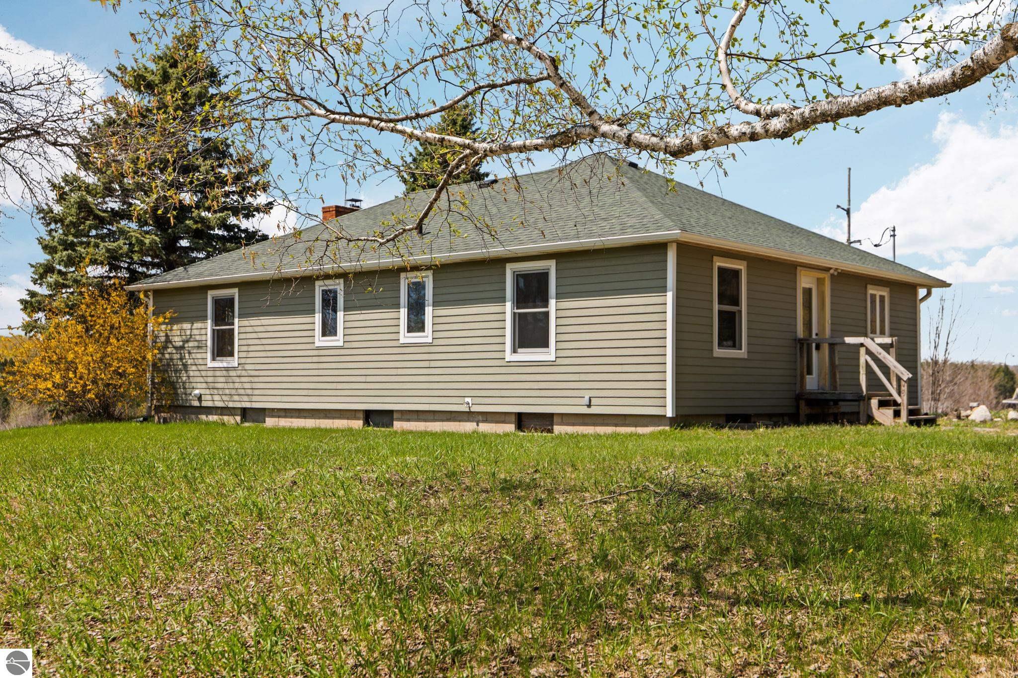 6828 E Lincoln Road, Cedar, MI 49621 — Photo 65