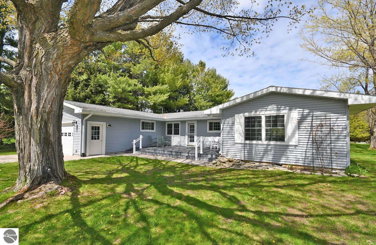 4515 W Glen Eden Drive, Glen Arbor, MI 49636 — Photo 13