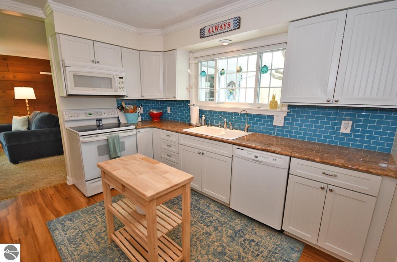4515 W Glen Eden Drive, Glen Arbor, MI 49636 — Photo 28