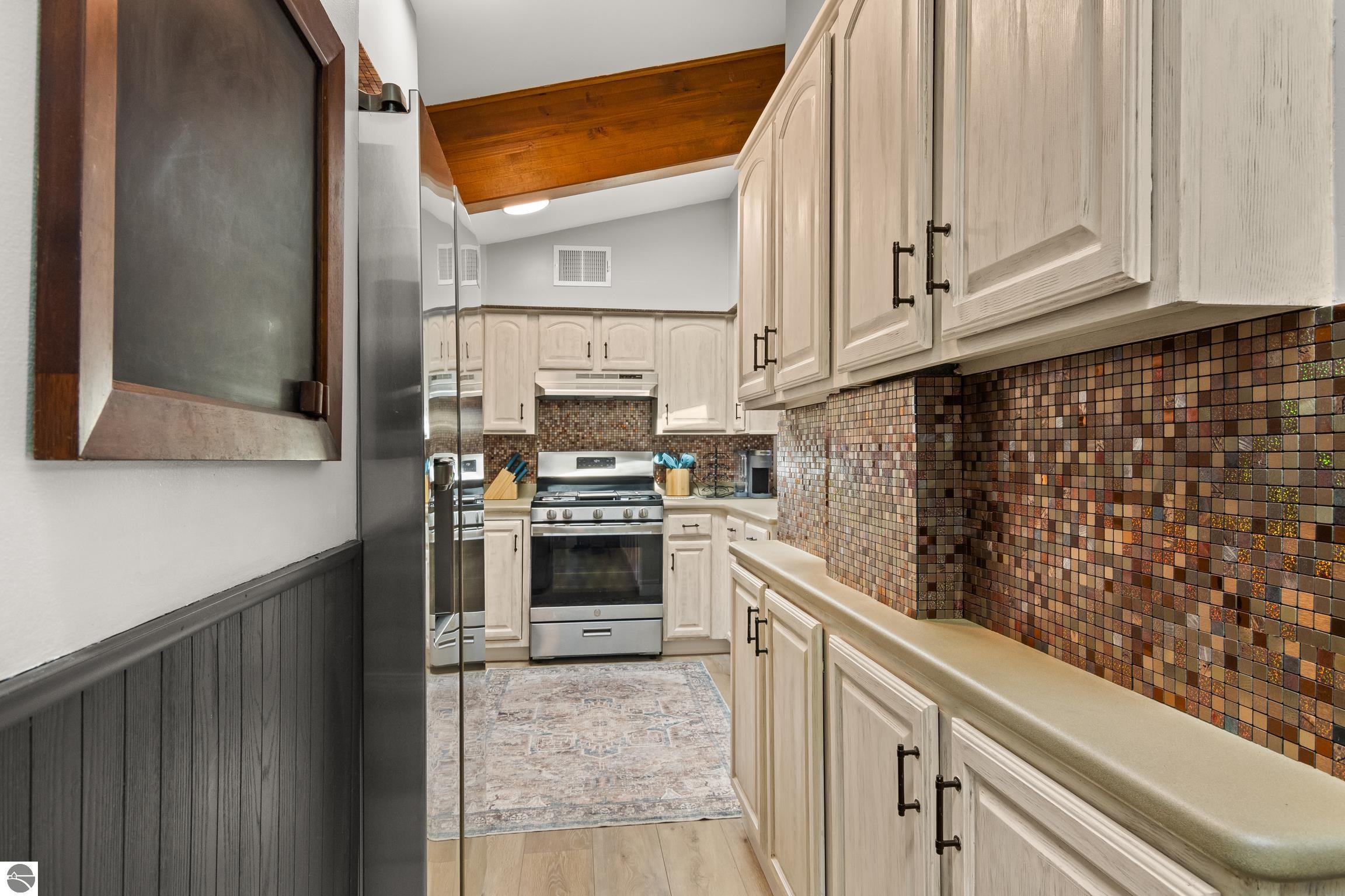 7093 Little Twin Lake Road NE, Mancelona, MI 49659 — Photo 31