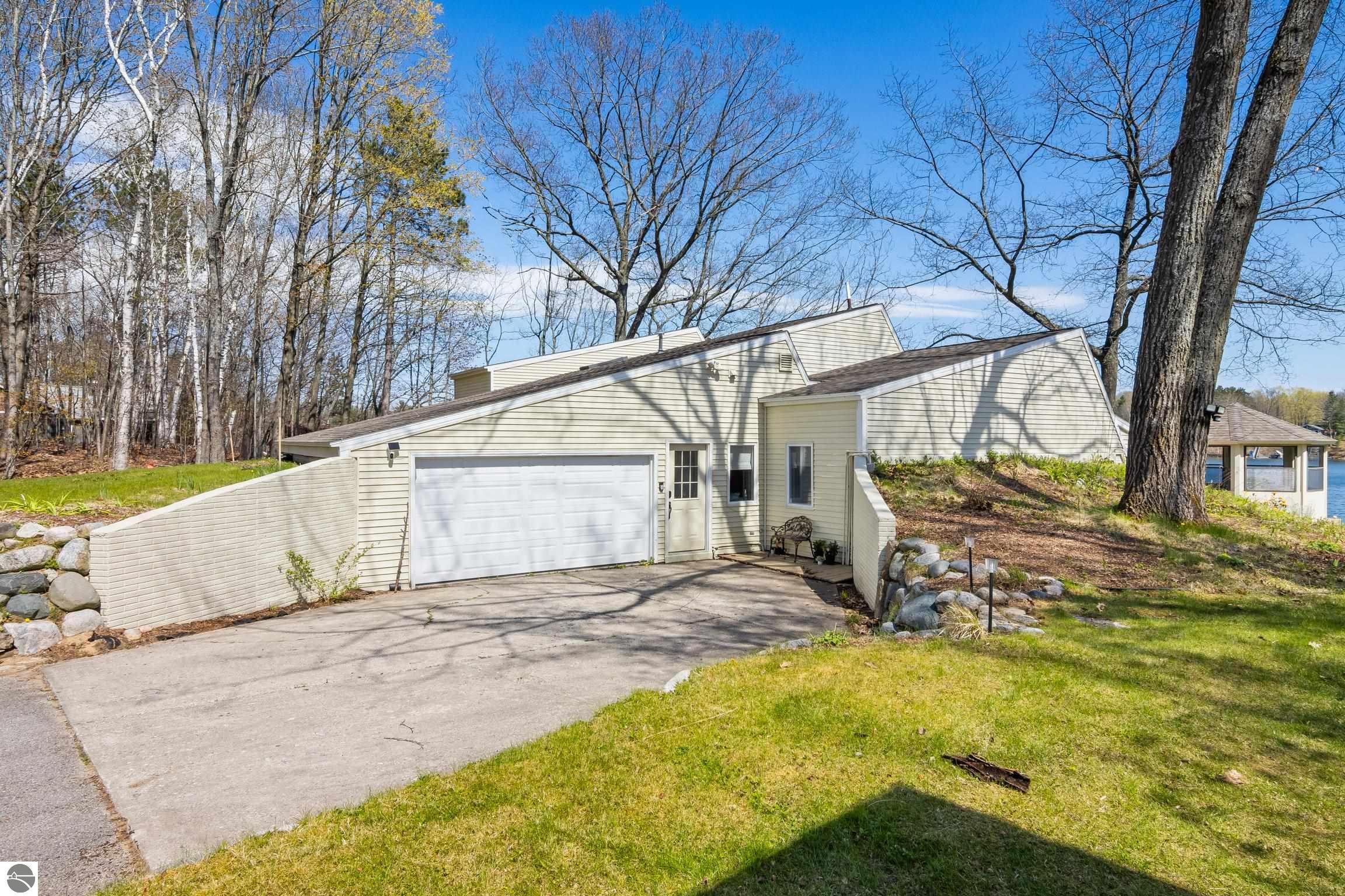 7093 Little Twin Lake Road NE, Mancelona, MI 49659 — Photo 56