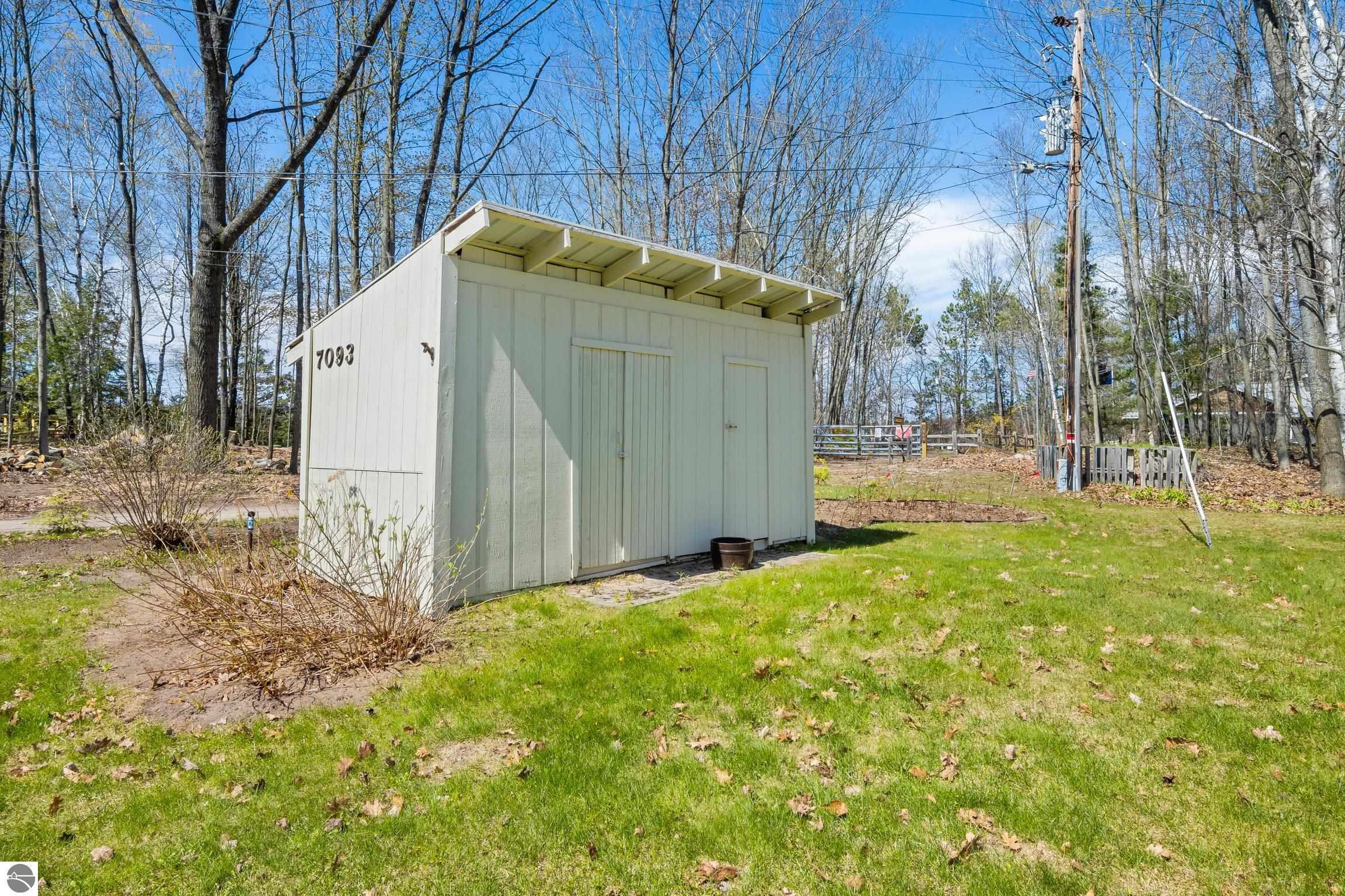 7093 Little Twin Lake Road NE, Mancelona, MI 49659 — Photo 58