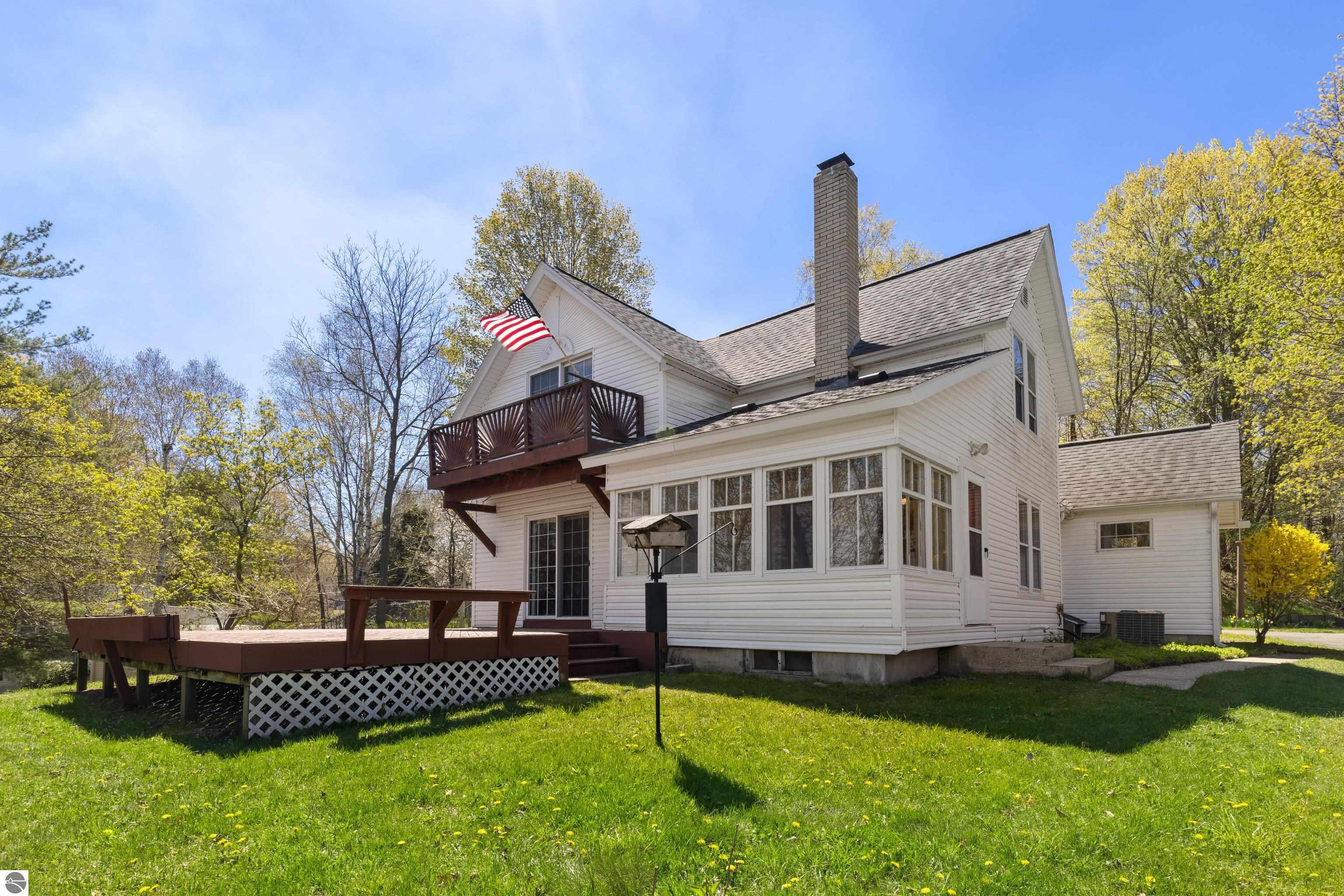7233 Prospect Avenue, Beulah, MI 49617 — front exterior