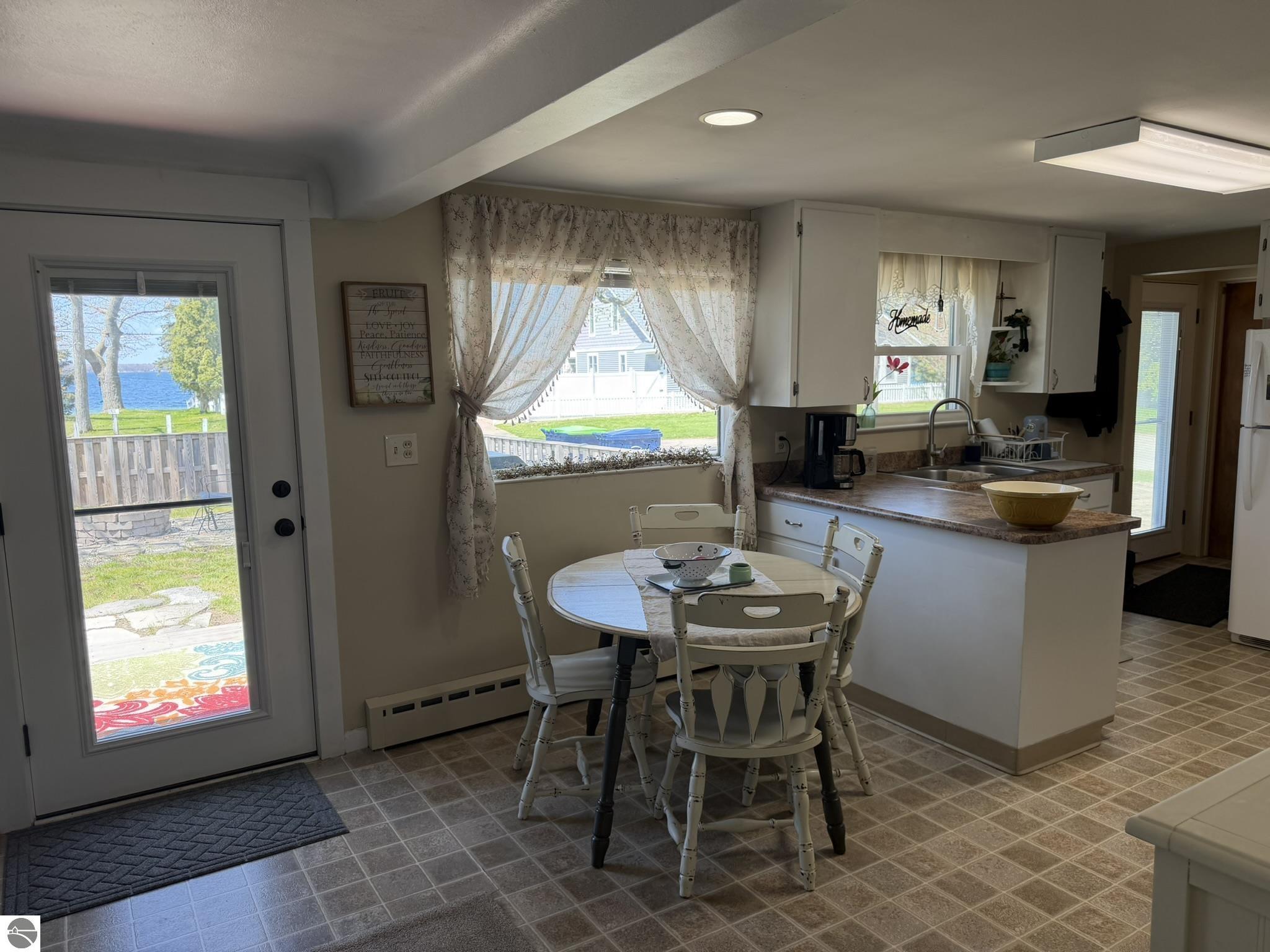 722 S Lakeshore Drive, Lake City, MI 49651 — Photo 11
