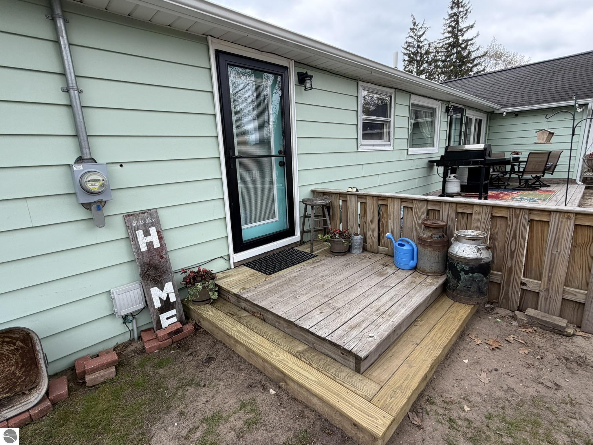 722 S Lakeshore Drive, Lake City, MI 49651 — Photo 4