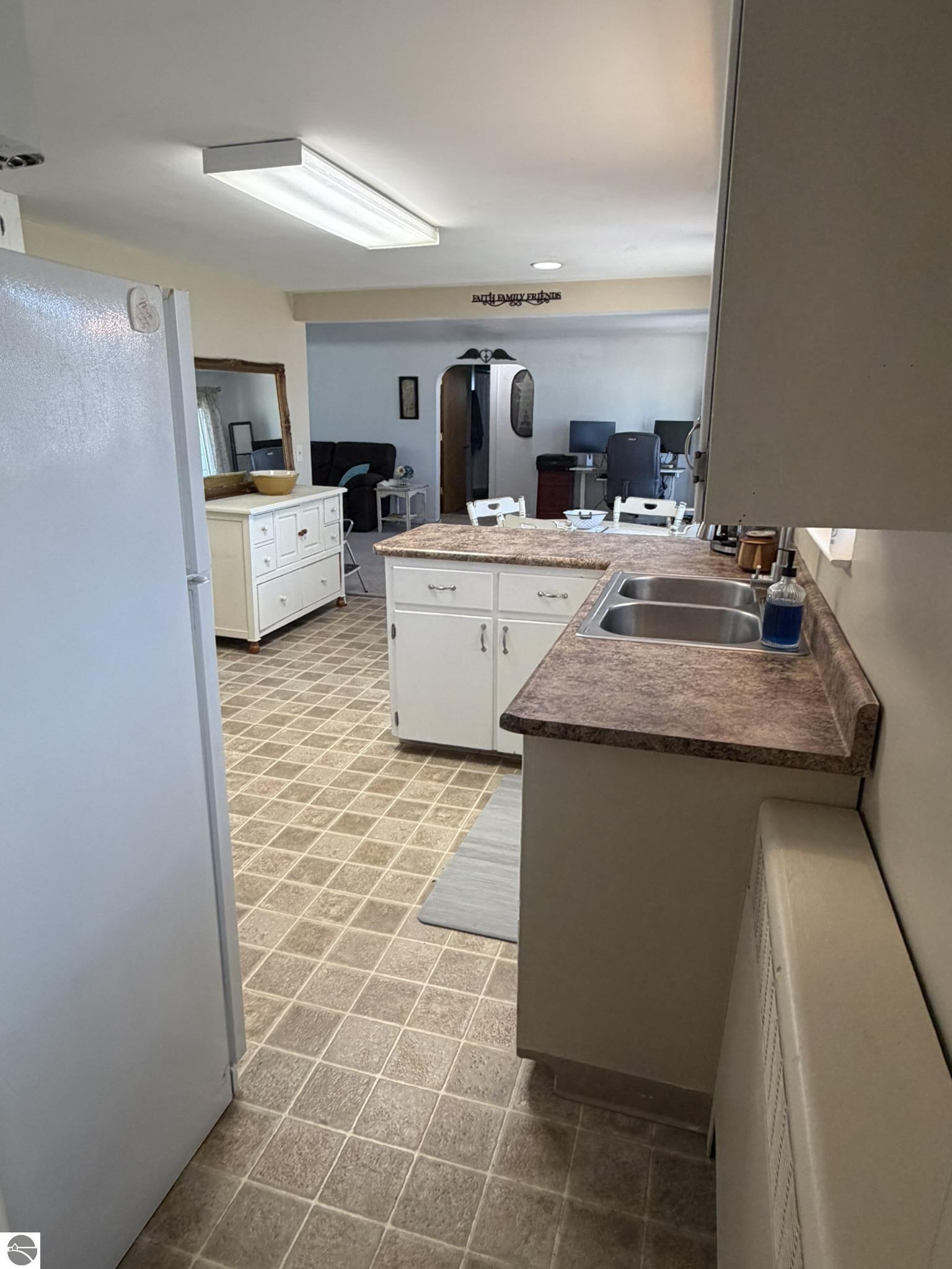 722 S Lakeshore Drive, Lake City, MI 49651 — Photo 5