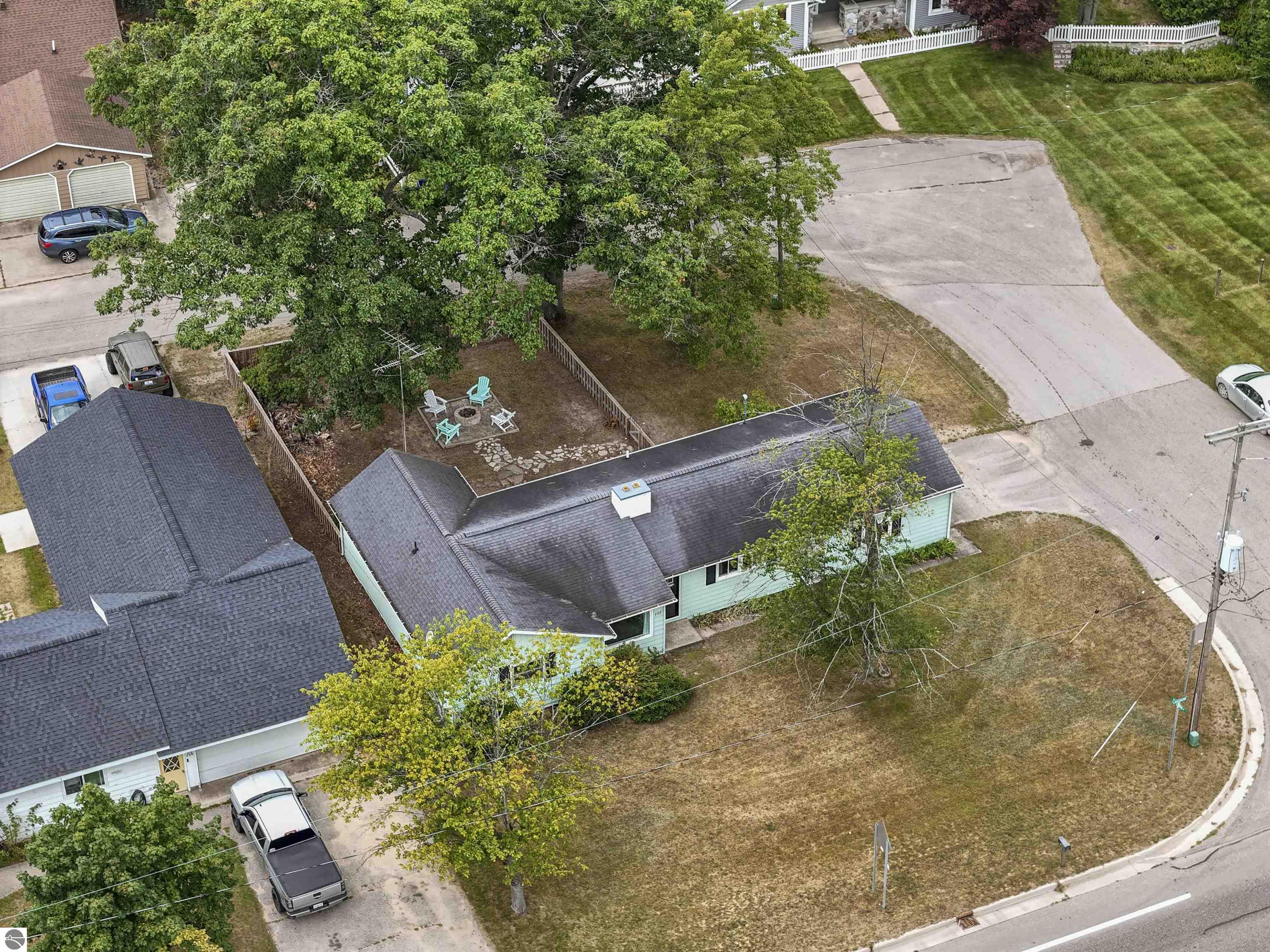 722 S Lakeshore Drive, Lake City, MI 49651 — Photo 67