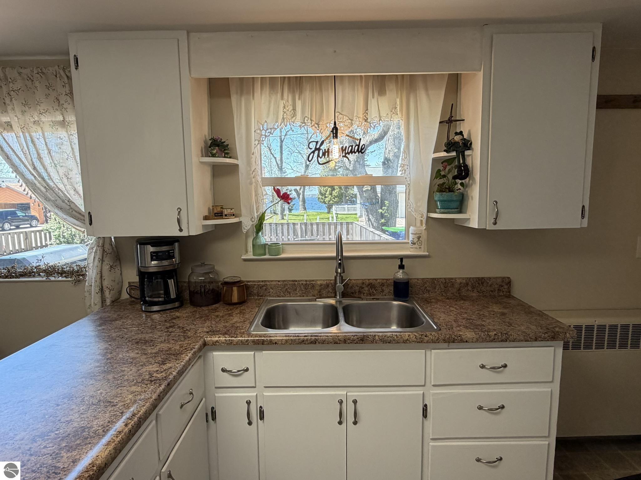 722 S Lakeshore Drive, Lake City, MI 49651 — Photo 8
