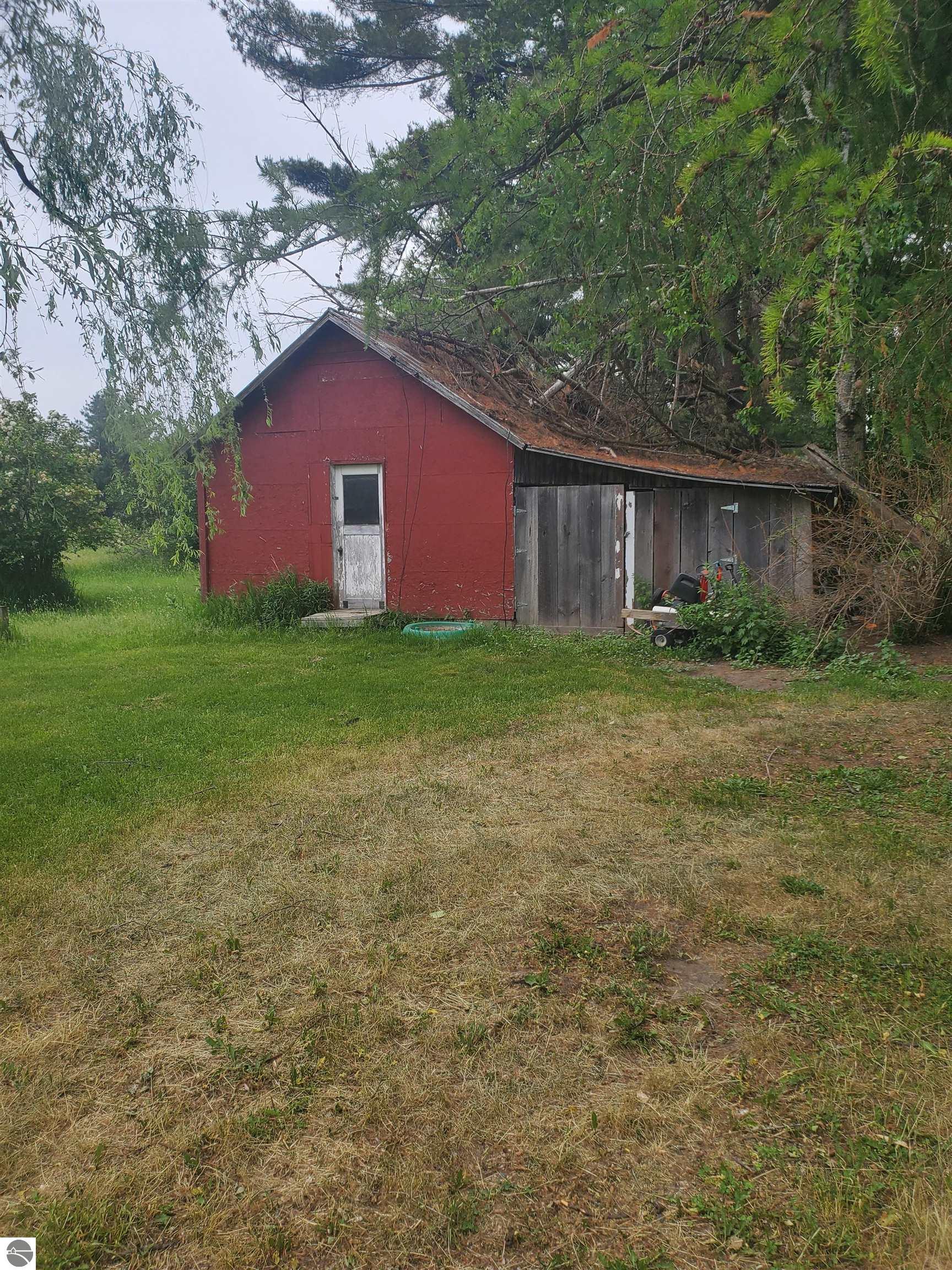 9530 W Denver Road, Lake, MI 48632 — Photo 18