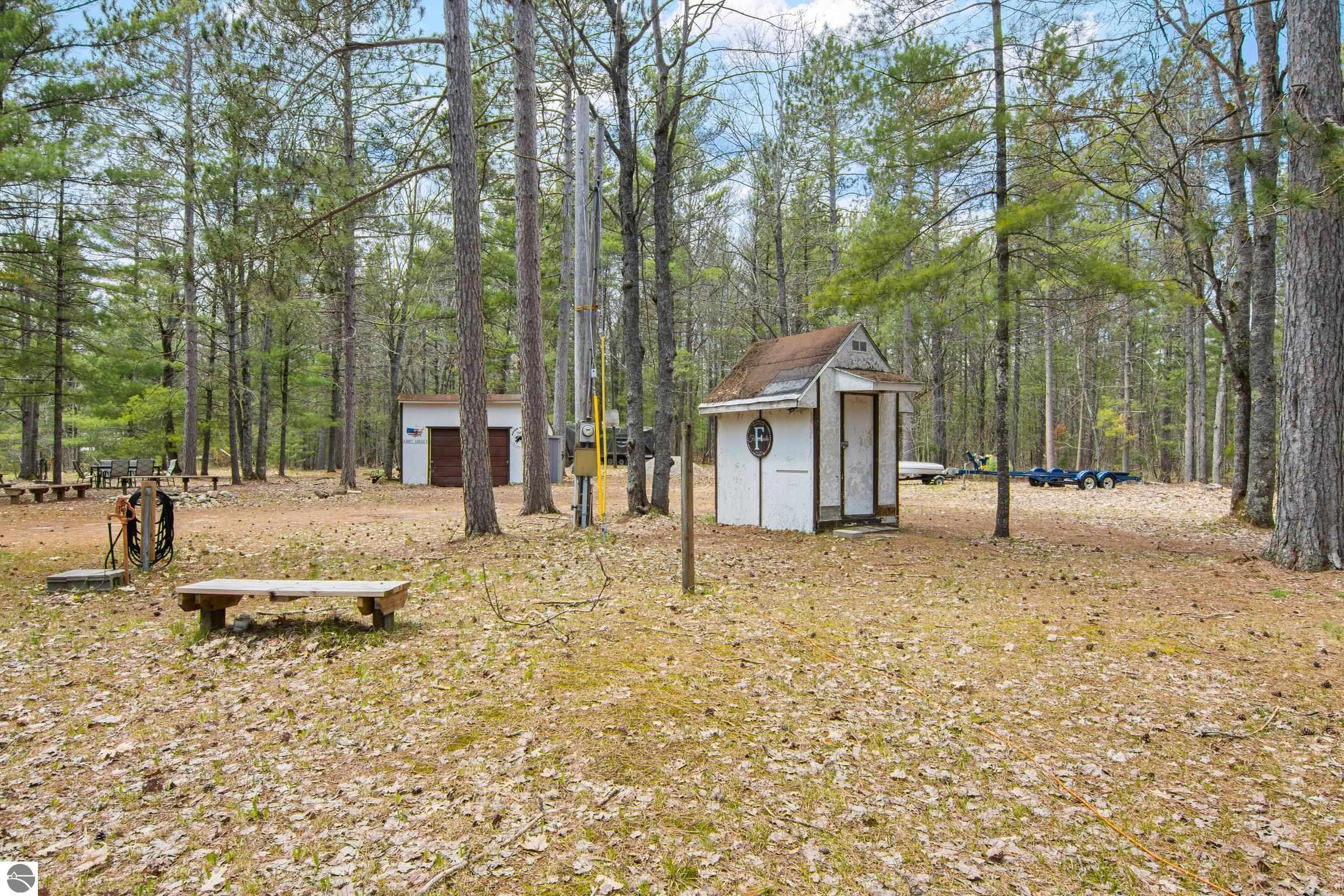 12635 SE Piper Circle, Kalkaska, MI 49646 — Photo 25