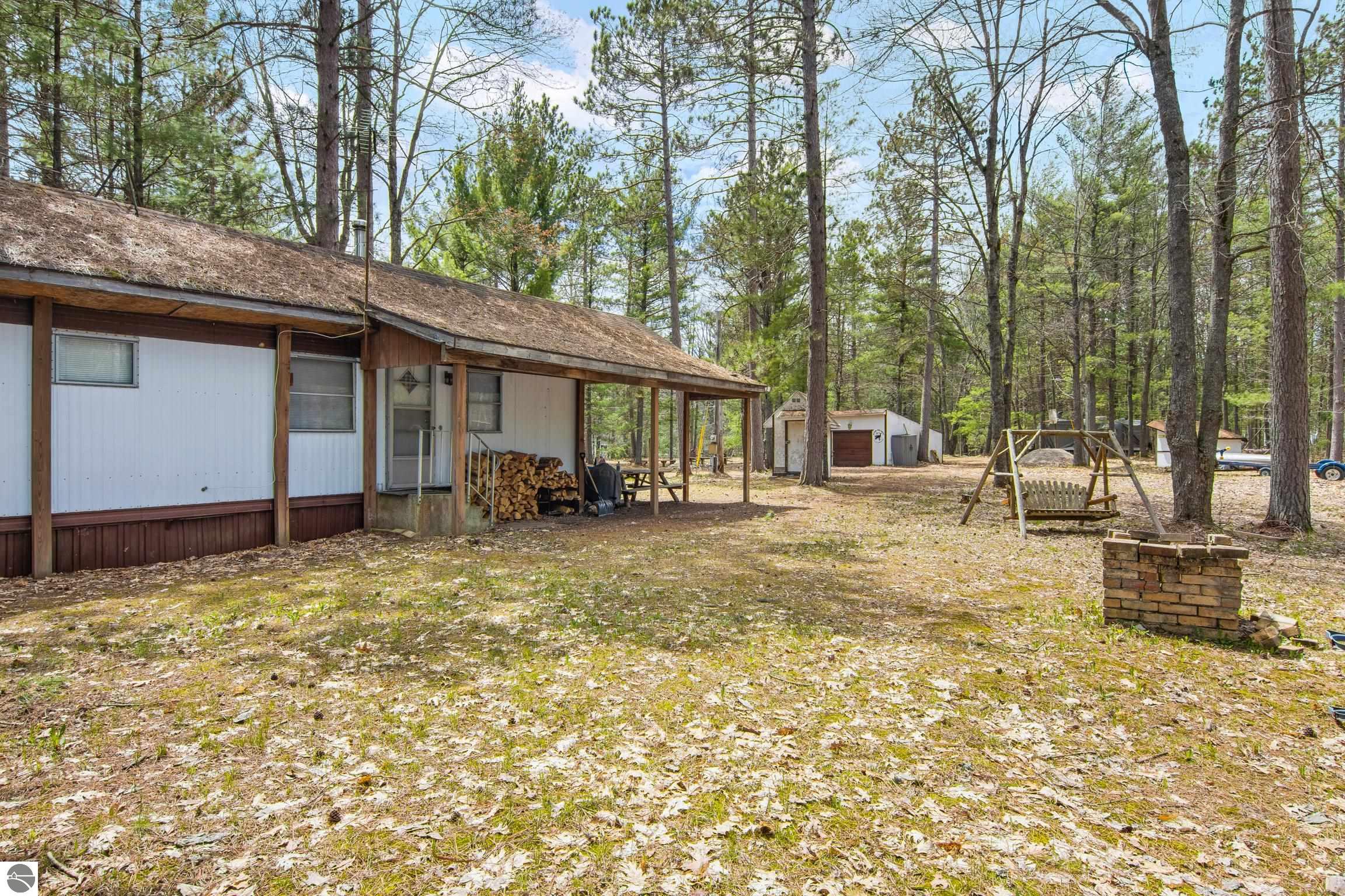12635 SE Piper Circle, Kalkaska, MI 49646 — Photo 4