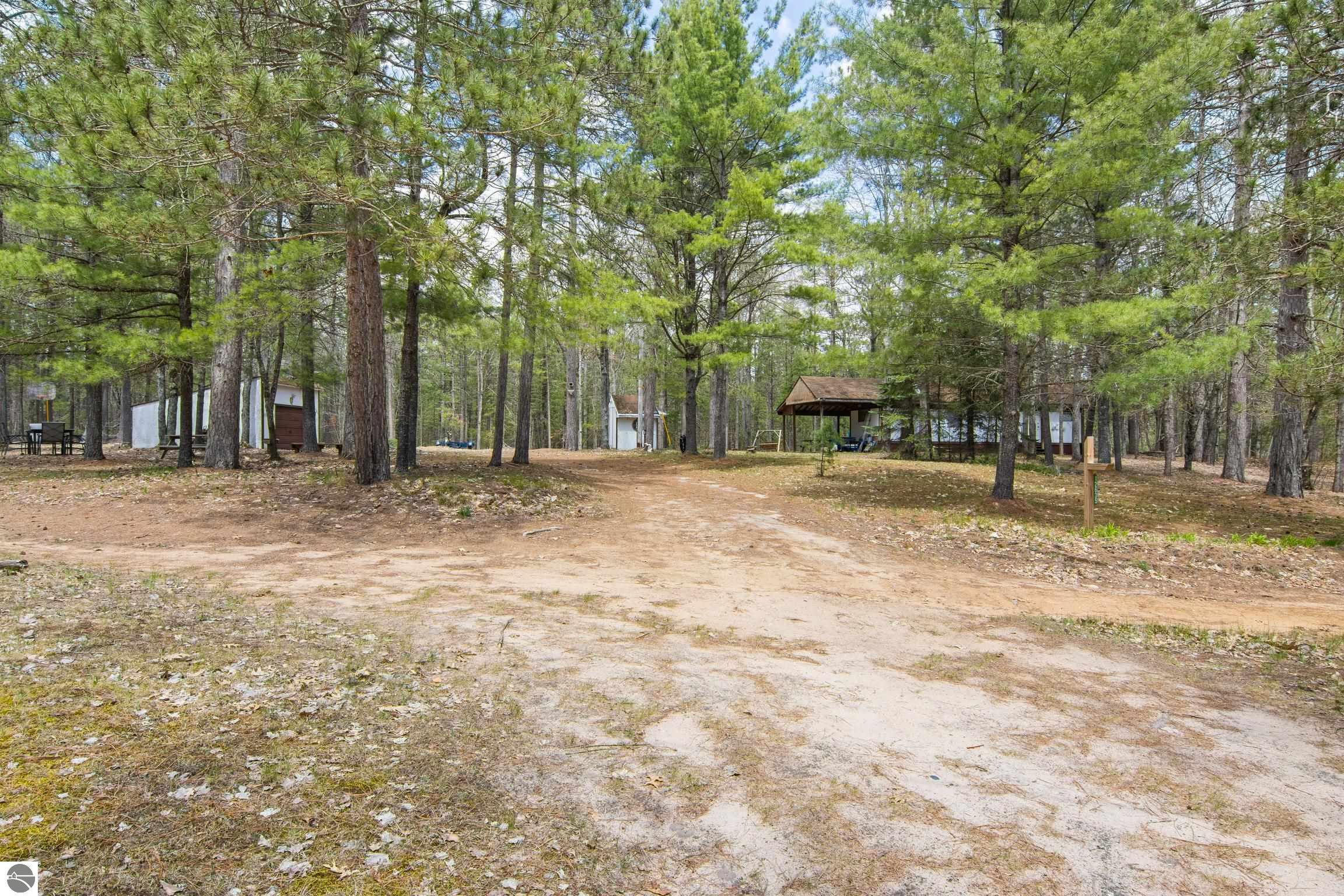 12635 SE Piper Circle, Kalkaska, MI 49646 — Photo 34