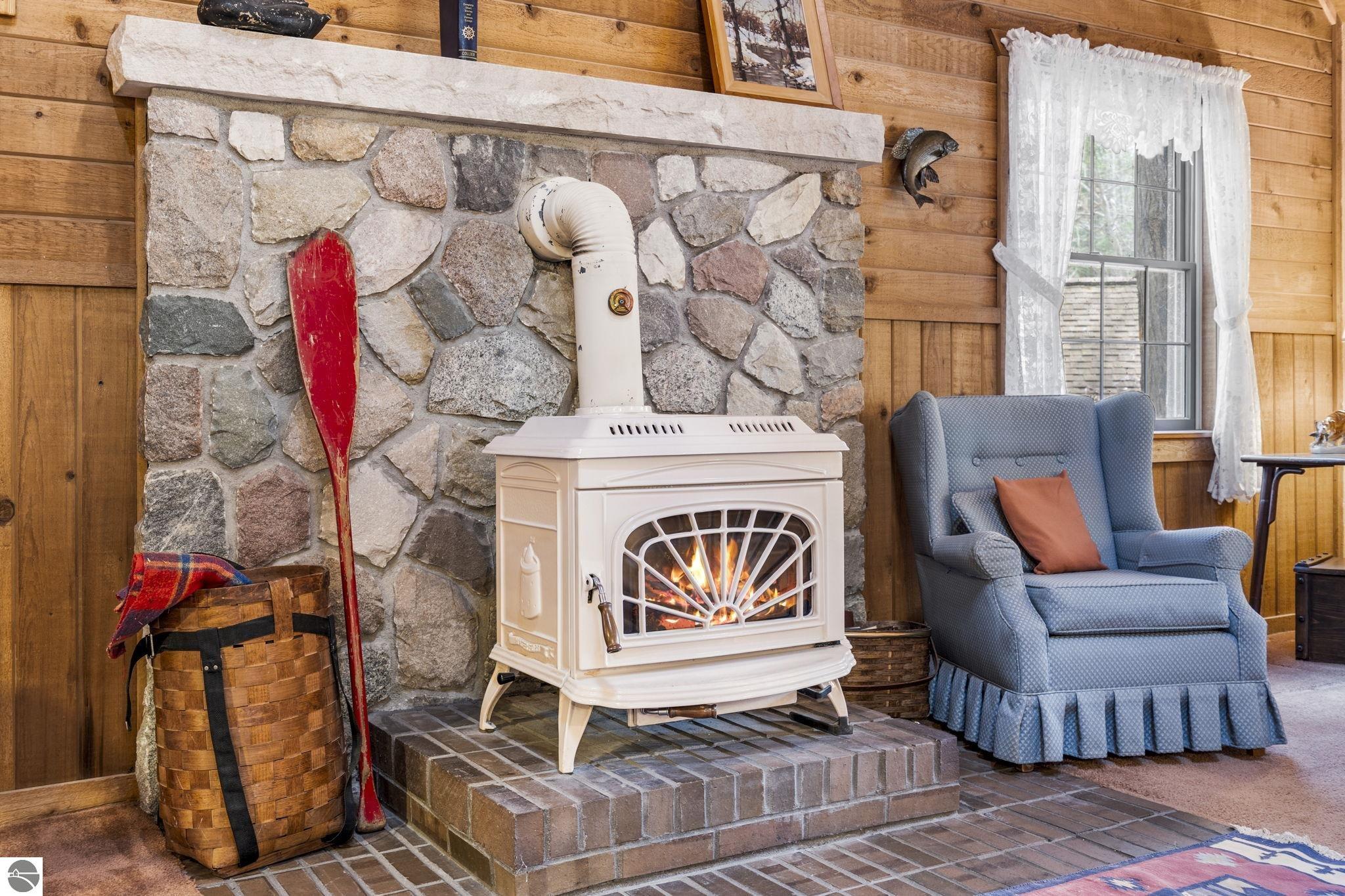 5414 Birch Glen Road, Lake Ann, MI 49650 — Photo 11