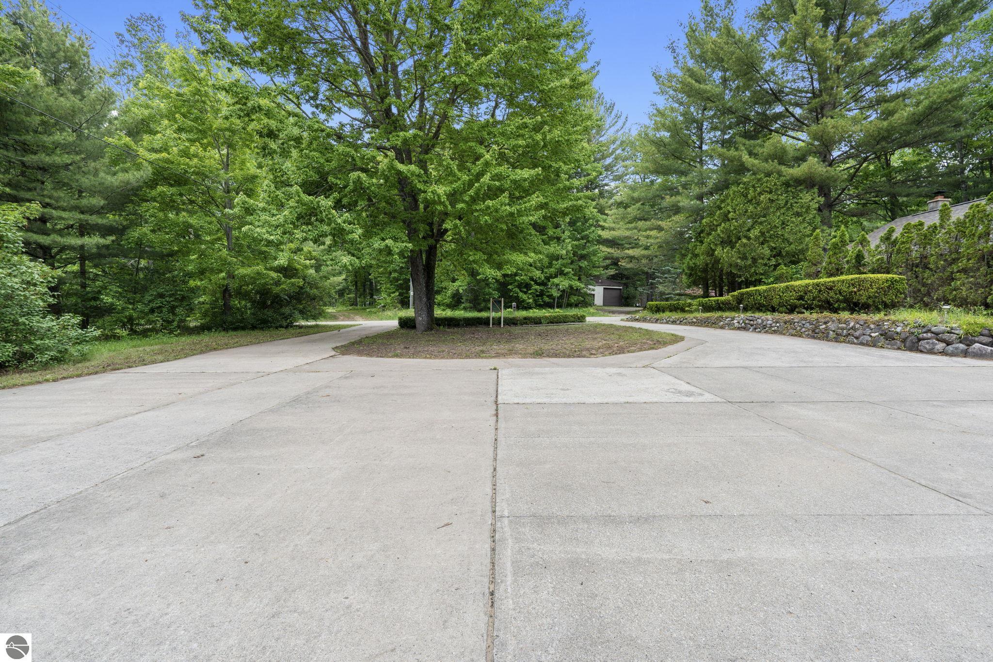 10477 NE Black Bear Road, Kalkaska, MI 49646 — Photo 75