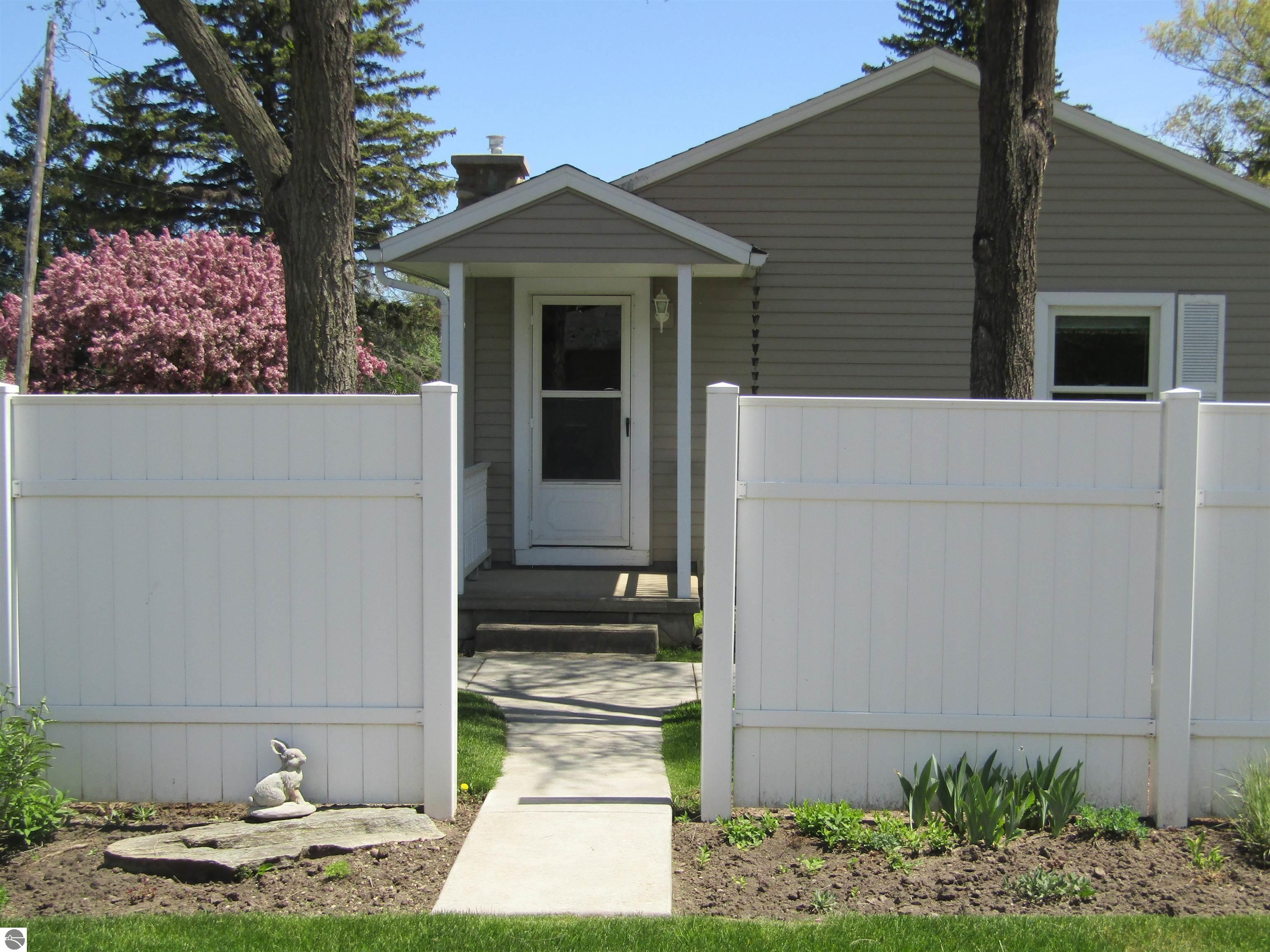 534 Morrison Street, West Branch, MI 48661 — Photo 4