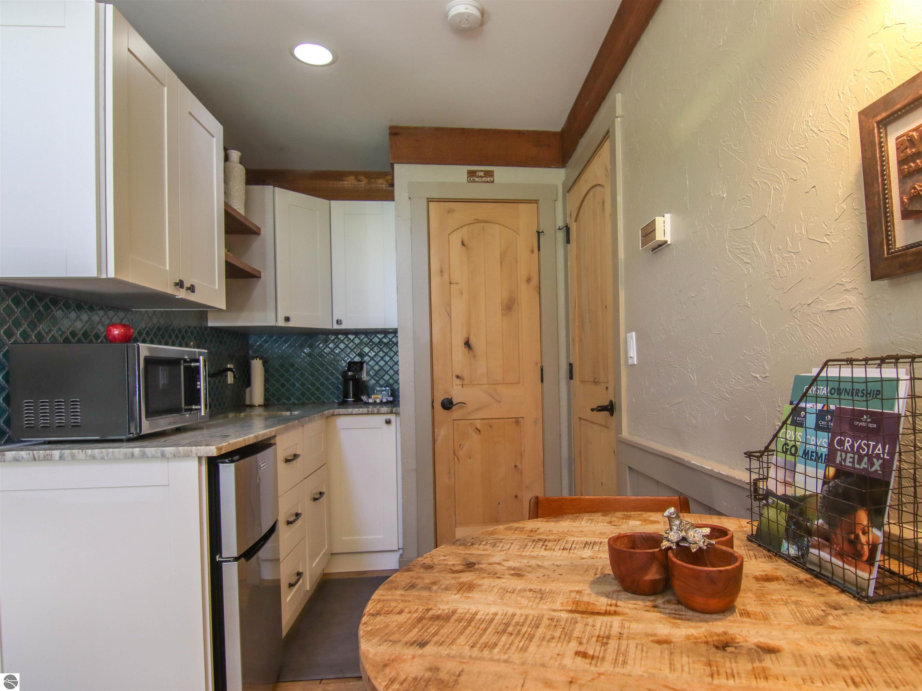 7825 Washtenaw Drive, Thompsonville, MI 49683 — Photo 8