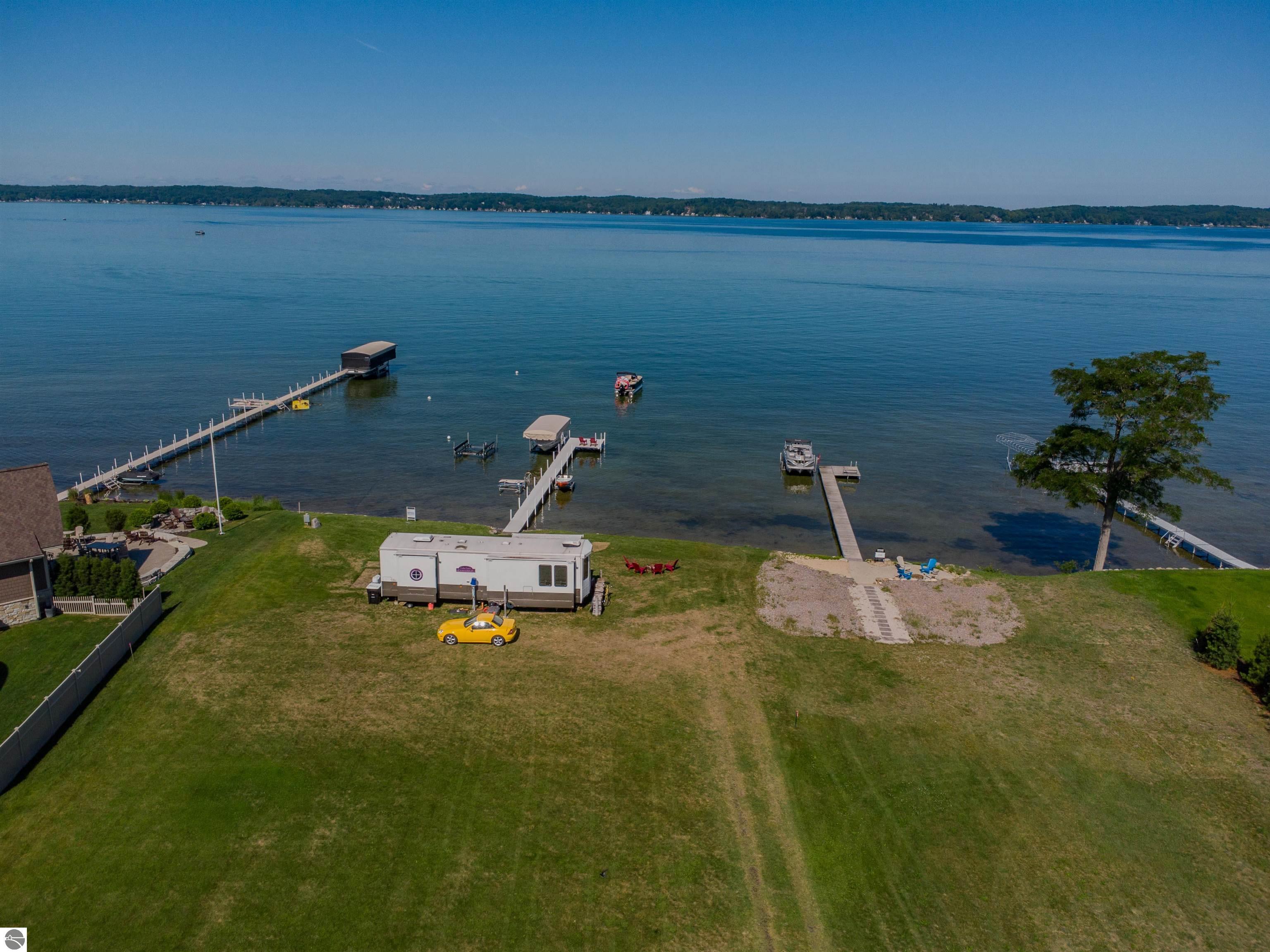 11282 S East Torch Lake Drive, Alden, MI 49612 — Photo 9