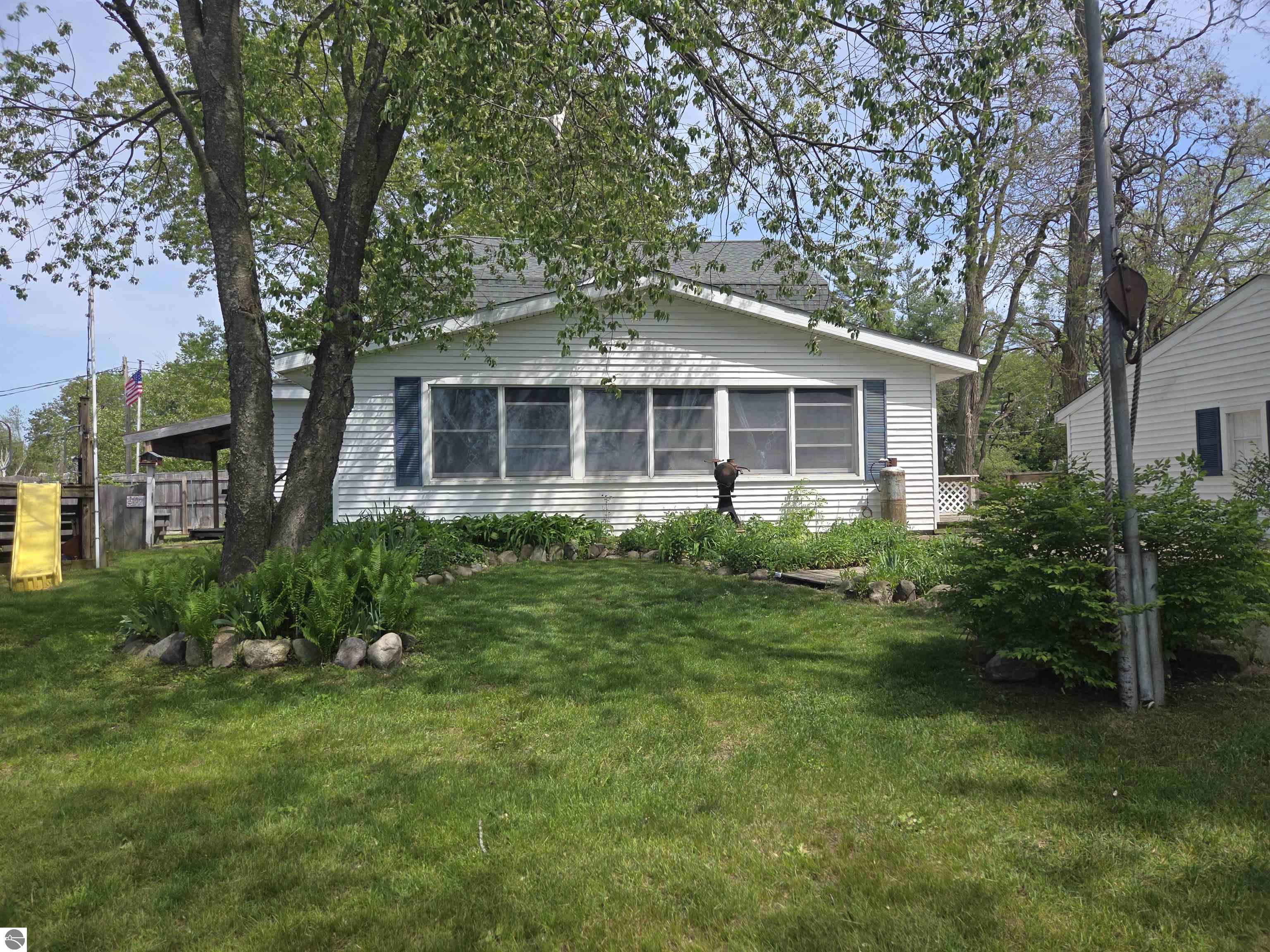 9368 School Street, Lake, MI 48632 — Photo 6